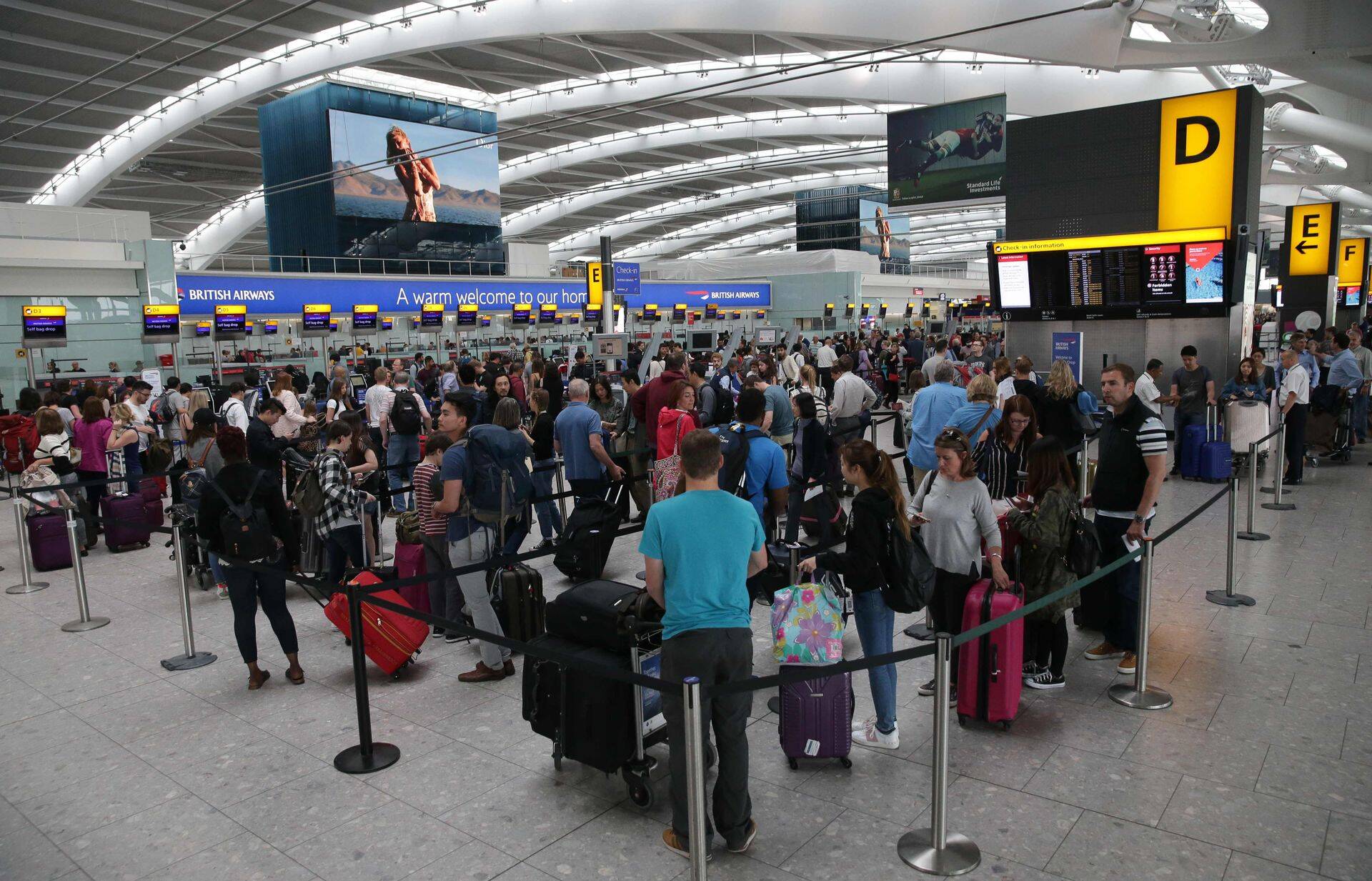 Londoni Heathrow lennujaam on Euroopa üks tegusamaid ning tegutseb juba praegu oma võimete piiril.