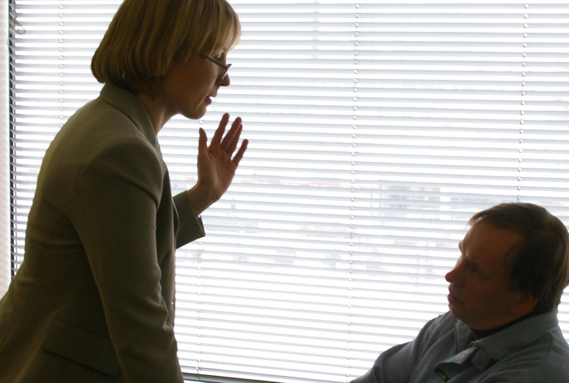 Kehakeel on suhtlemises väga tähtis.