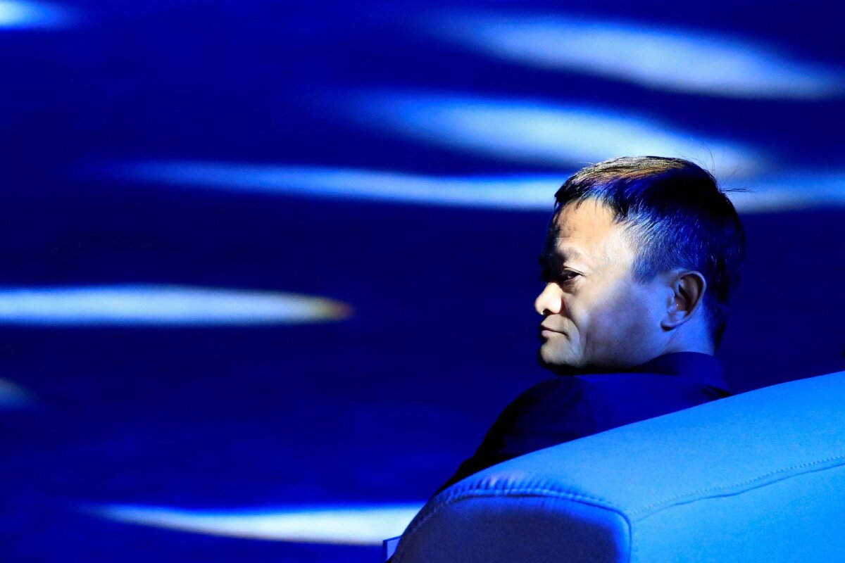 Le cours de l’action Alibaba chute alors que son concurrent fait preuve de succès