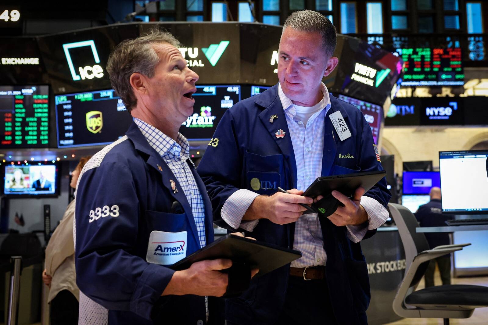 Maaklerid NYSE börsil.