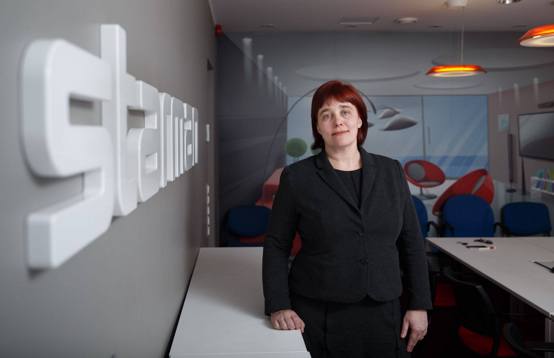 Piret Aava mullu märtsis Starmani kontoris.