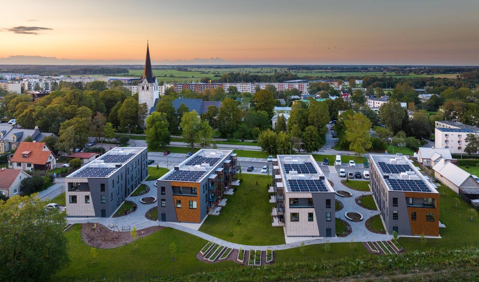 Keilas asuvatele Tuula tee kodudele väljastati kasutusload Projektibüroo abiga. Tellija: Everaus Kinnivara. Foto: Sergei Zjuganov