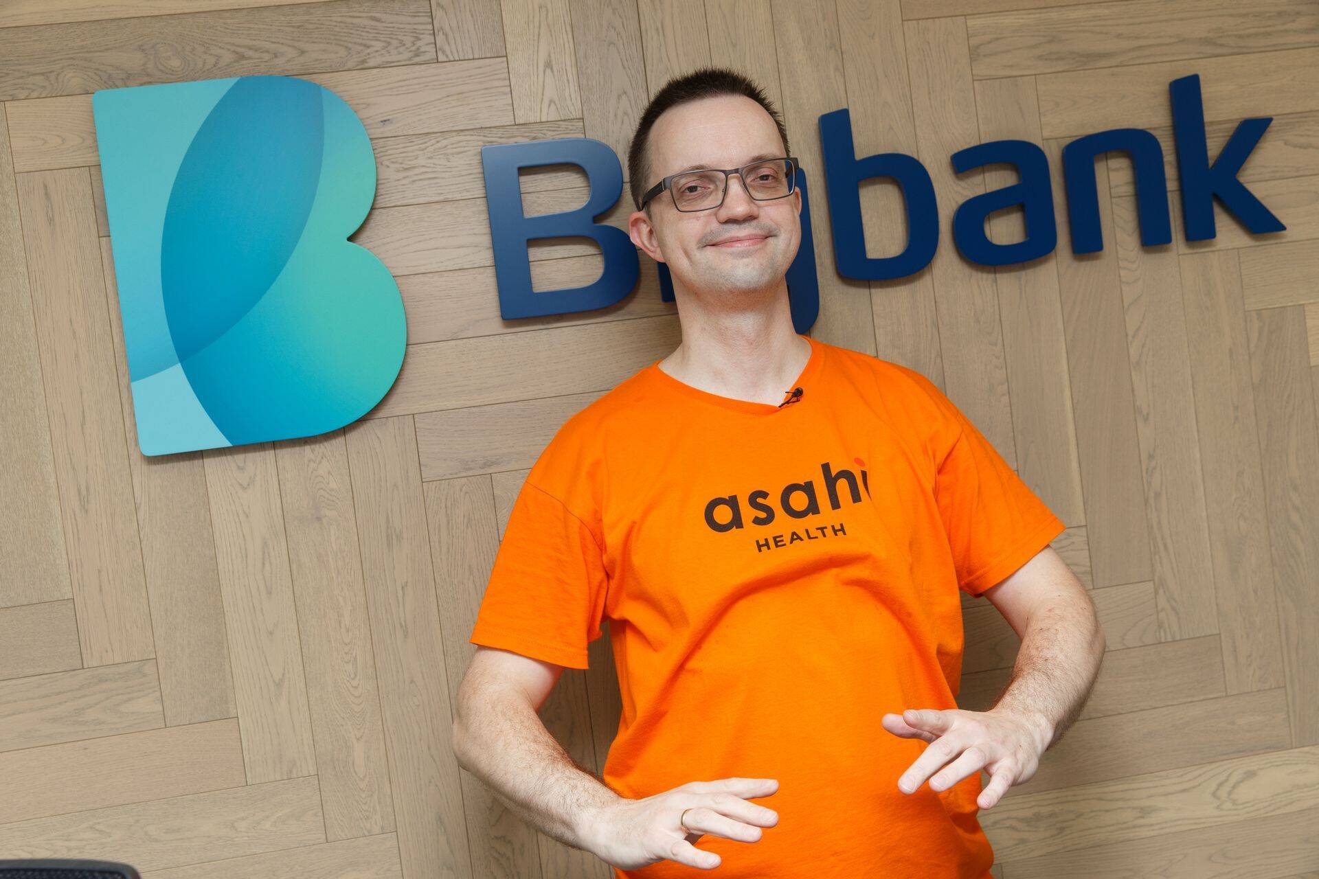 Bigbankis juhatab kontorivõimlemist panga juhatuse liige ja finantsvaldkonna juht Sven Raba, kel 27 aastat võitluskunstide kogemust.