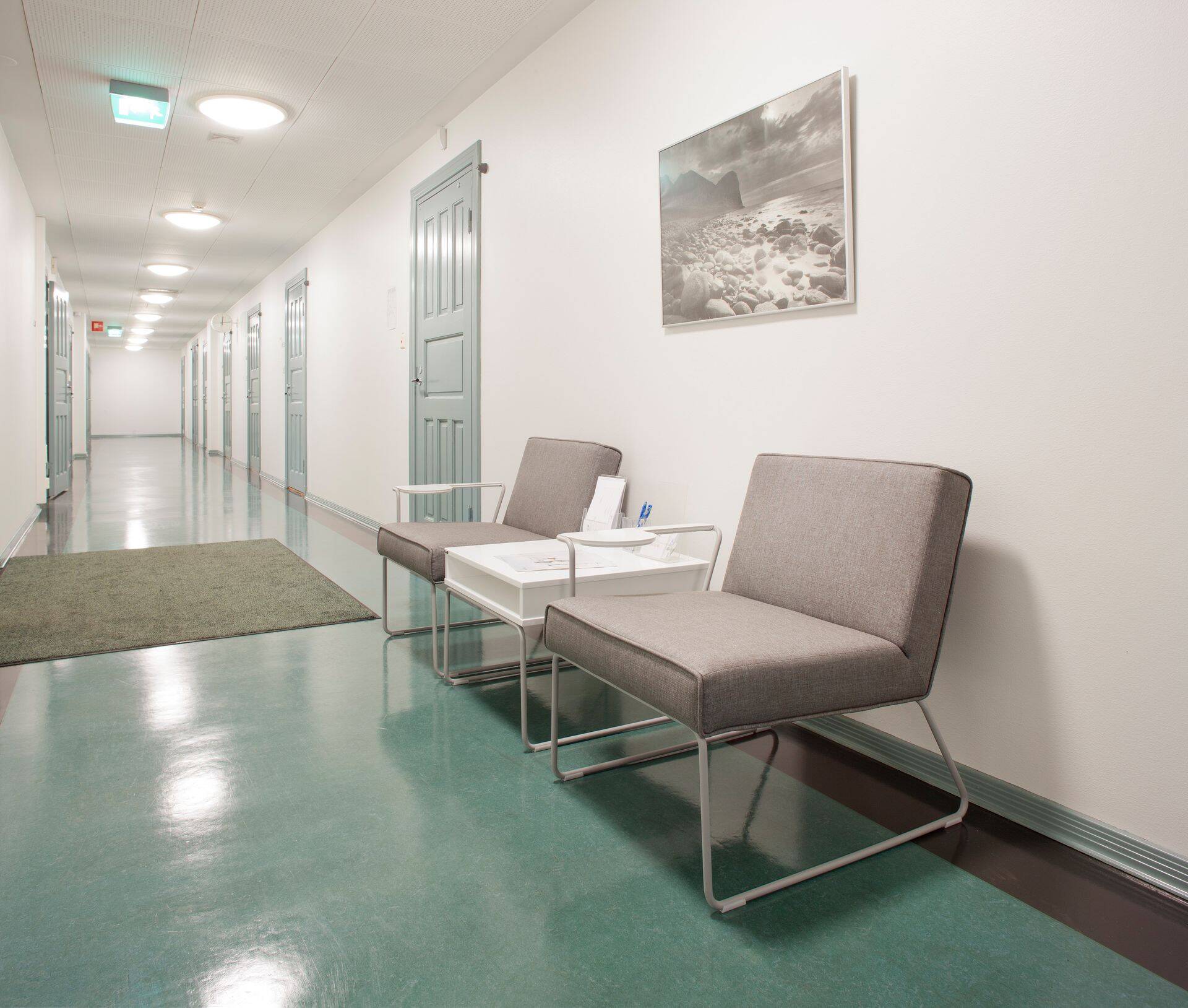 Antimikroobsete materjalide ja lahendustega on tõestatud 60% vähem infektsioone haiglates, mis tähendab Euroopas 4 miljardit eurot kokkuhoidu.