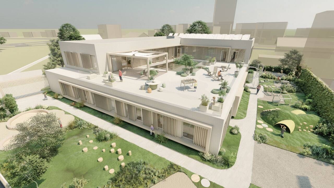 Pesa aed ja katuseterrass on avatud päikesele, et luua sooja ja turvalist õhkkonda ning kasutada maksimaalselt ära loomulikku valgust.