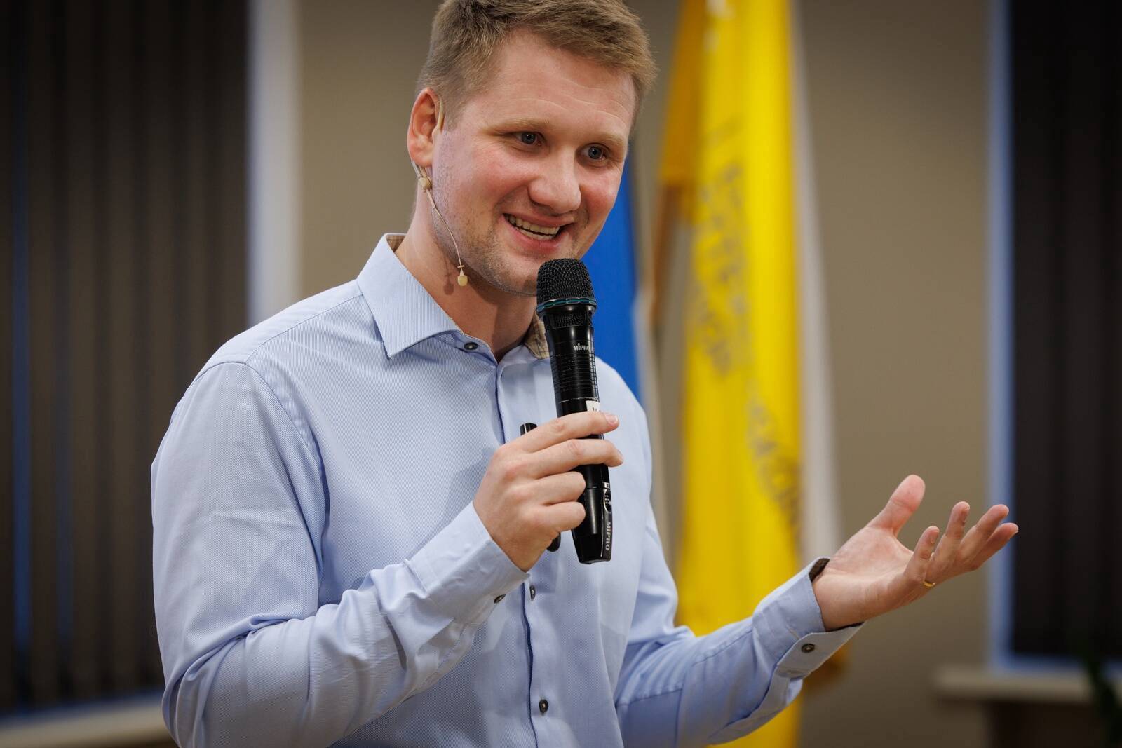 Vairāk nekā puse no LHV Group saistībām ir pieprasījuma noguldījumi, kuru jau tā zemos procentus ir grūti pazemināt vēl zemāk, uzskata investors un pasniedzējs Kristjans Liivamägi.