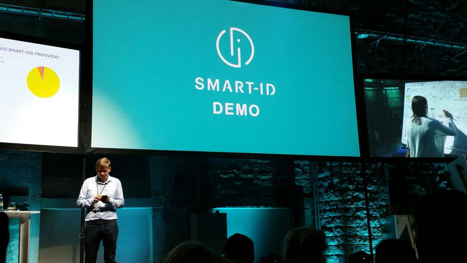 SK tootejuht Urmo Keskel esitlemas Smart-ID lahendust