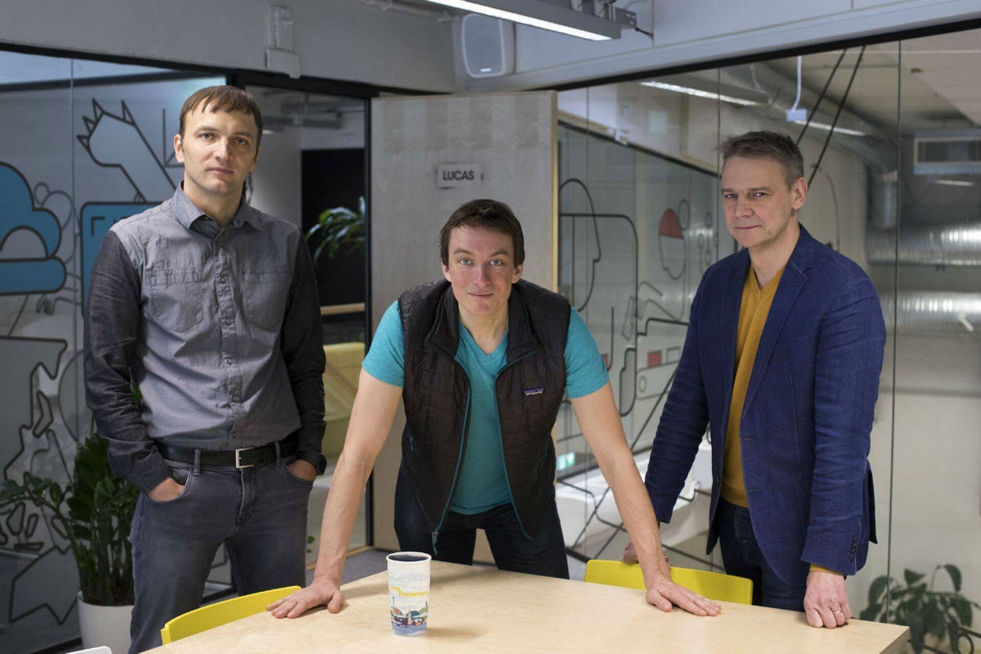 Vasakult Veljo Otsason, Rain Rannu ja Marek Kiisa.