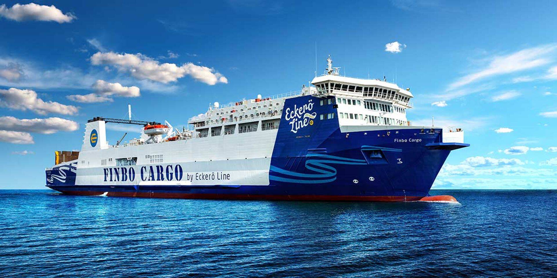 MS Finbo Cargo naases kaubalaevana Tallinn-Vuosaari liinile esmaspäeval, 6. aprillil.