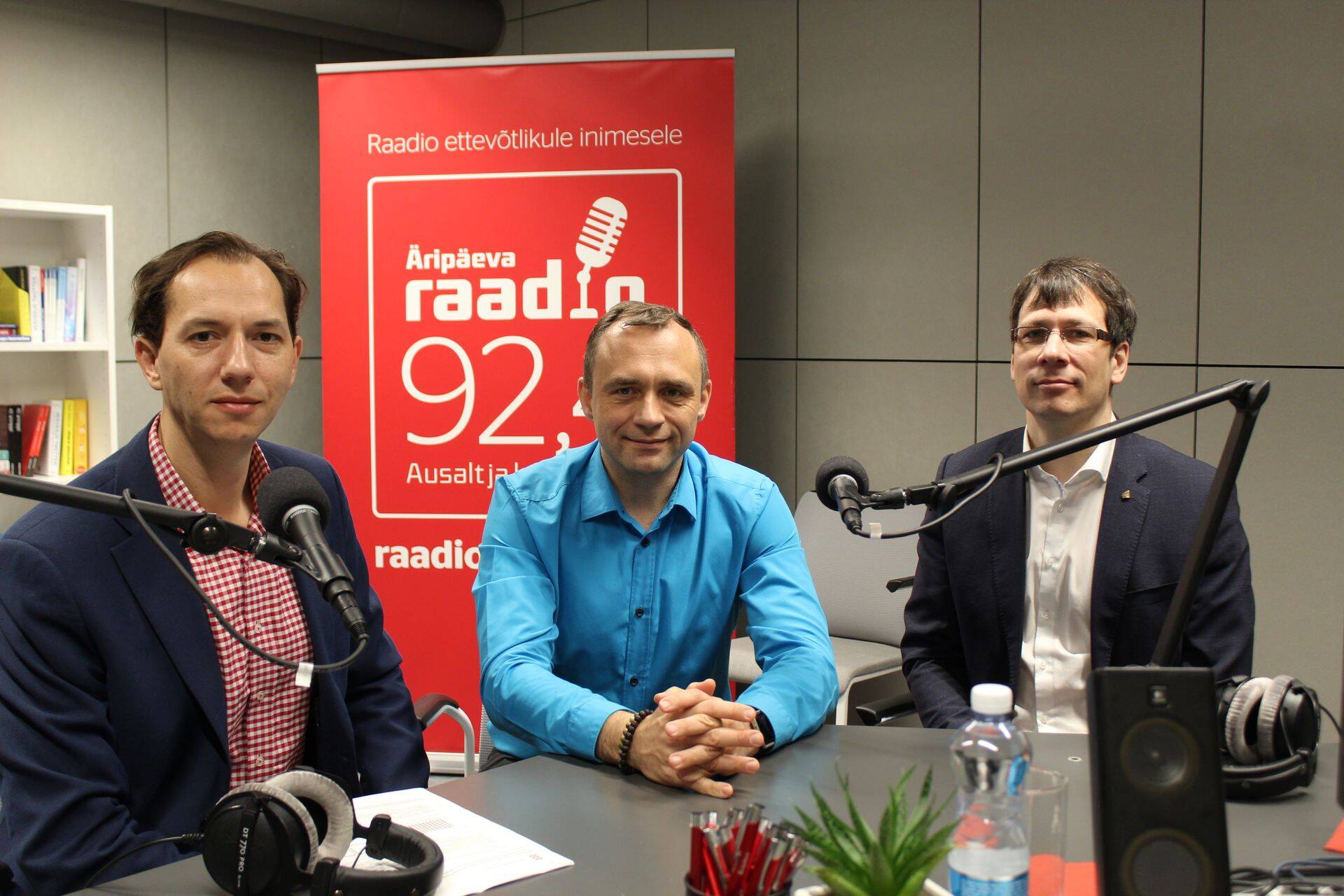 Luminor Pensions Estonia juhatuse liige Martin Rajasalu, saatejuht Paavo Siimann ja EY Eesti maksuvaldkonna partner Ranno Tingas.