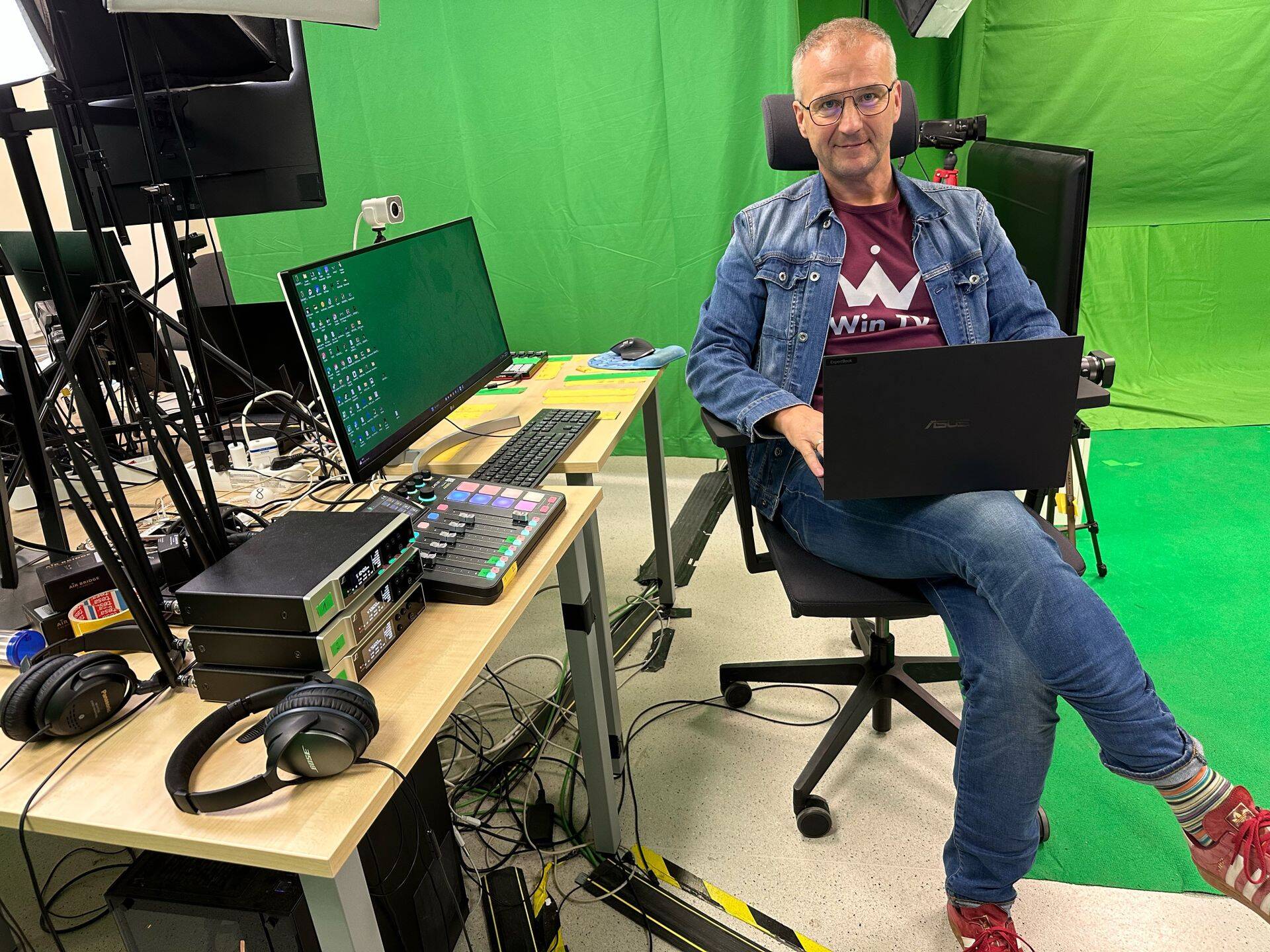 Produktsioonifirma Jackpot Media OÜ juhi Laur Siboldi sõnul on ASUS ExpertBook B9 üks parimaid sülearvuteid, mis tal olnud.