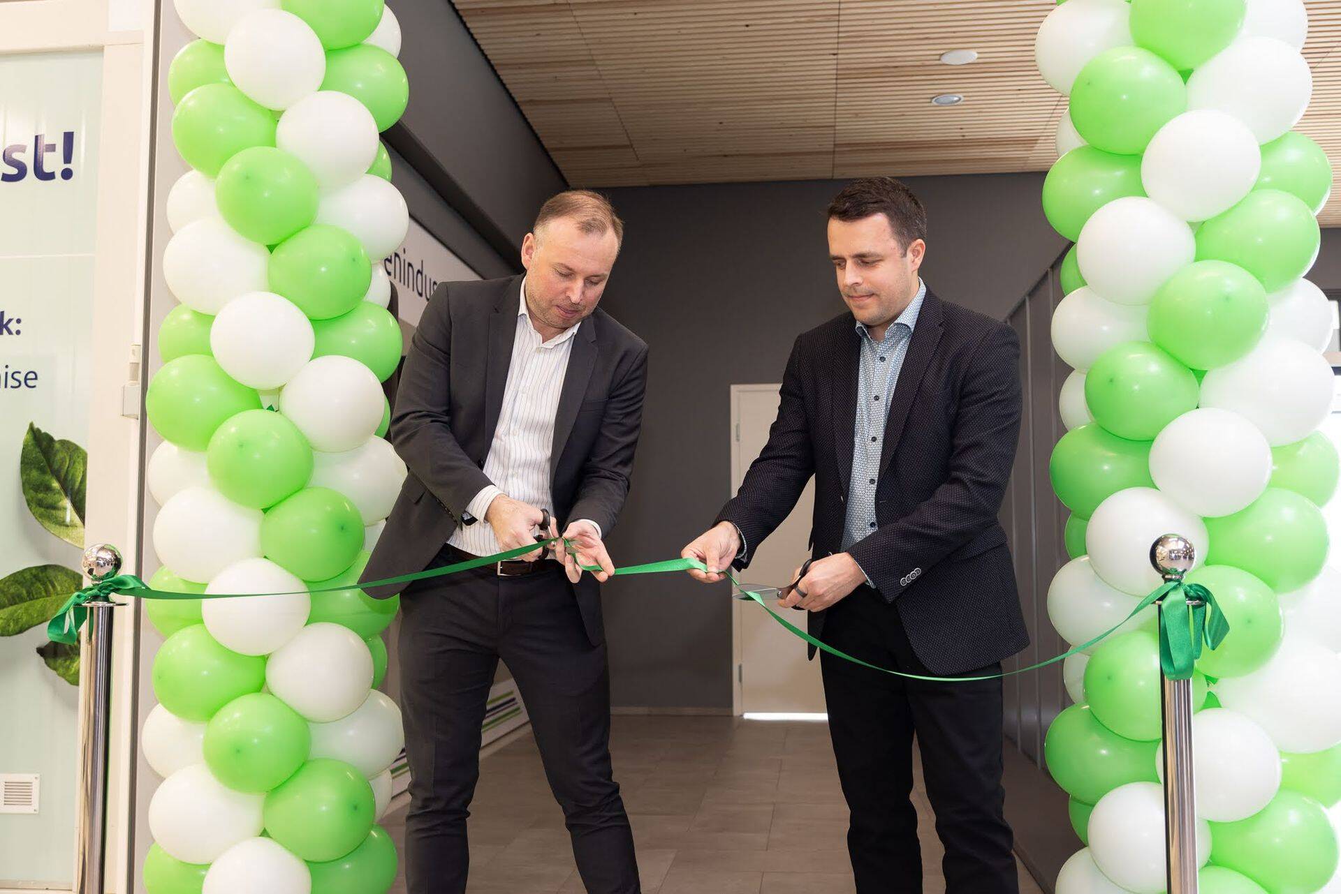 Треть инвесторов подписались на акции Grab2Go