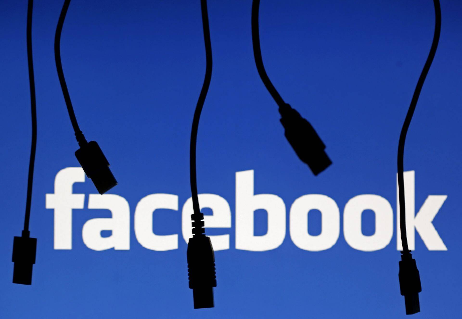 Facebook hakkab uudiseid vahendama