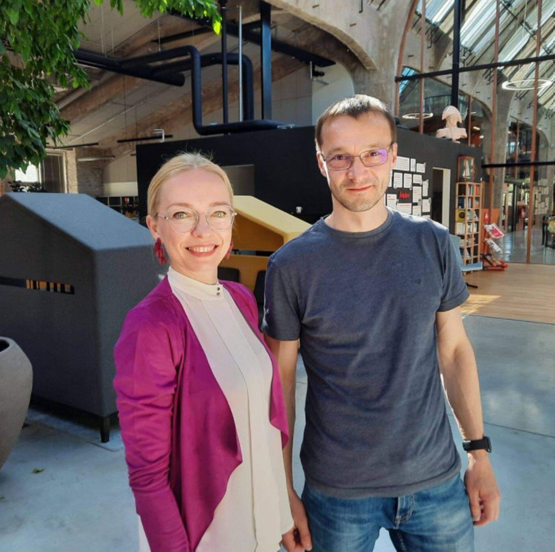 KPMG personalijuht Epp Sillaste ja värbamistarkvara arendaja RecruitLab juht Paavo Heil