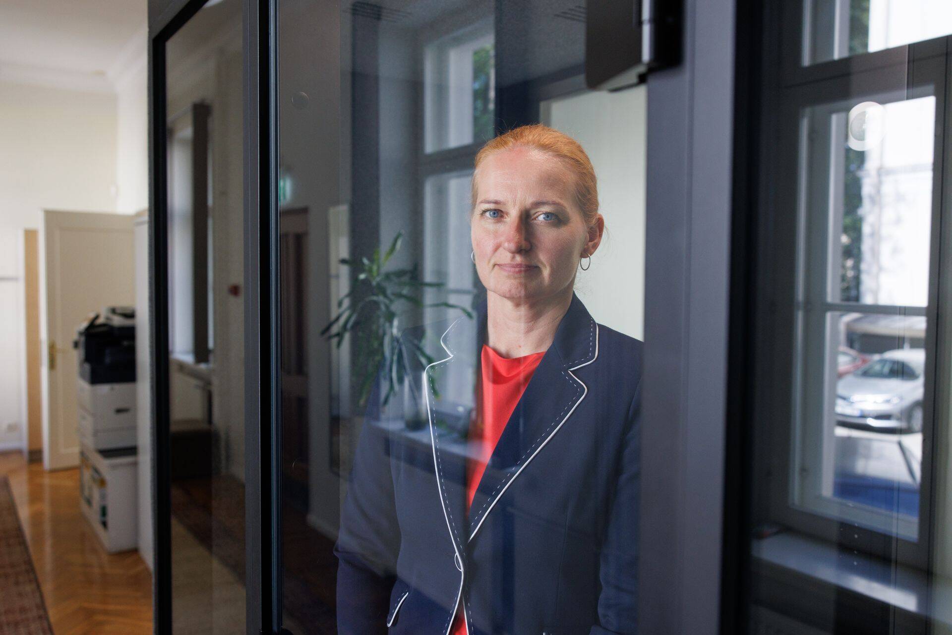 Maksejõuetuse teenistuse juht Signe Viimsalu on pankrotihaldurite ja firmamatjate halli ala tugevalt ette võtnud