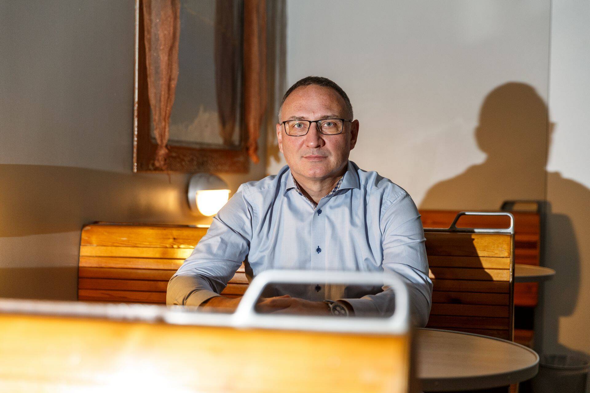 “Finantsvõimekus oli väga oluline. Lords oli selles osas usaldusväärne ja oma ostusoovis kõige järjekindlam," märkis Euroopa Maja müünud ettevõtja Marcel Vichmann.