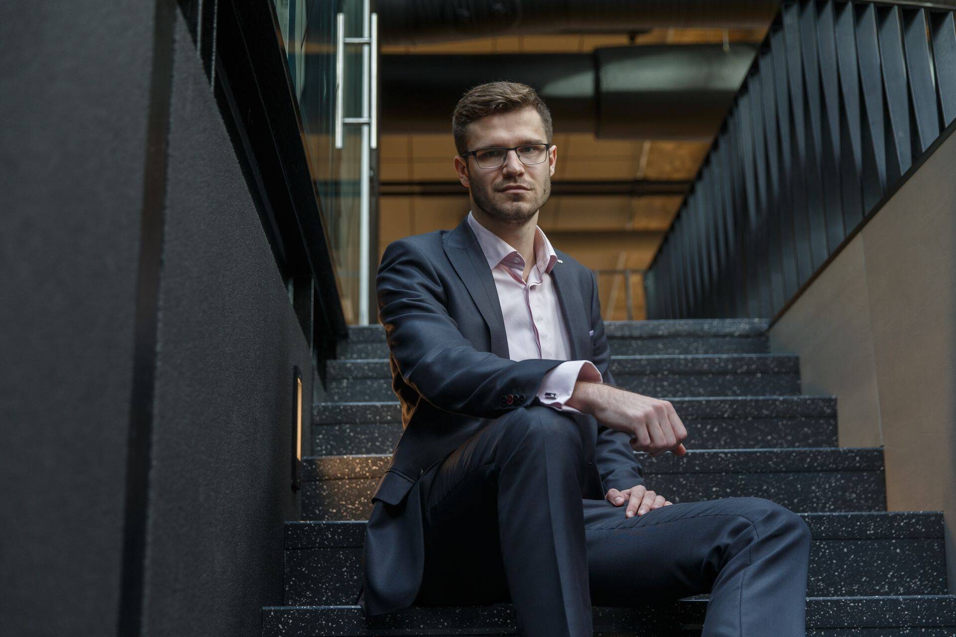 SEB finantsturgude riskinõustaja Kristofer Vähi sõnul pole kogu raha mõtet riskifondi panna, aga kui turg kukub, võib just see osa muu portfelli languse tasa teha.