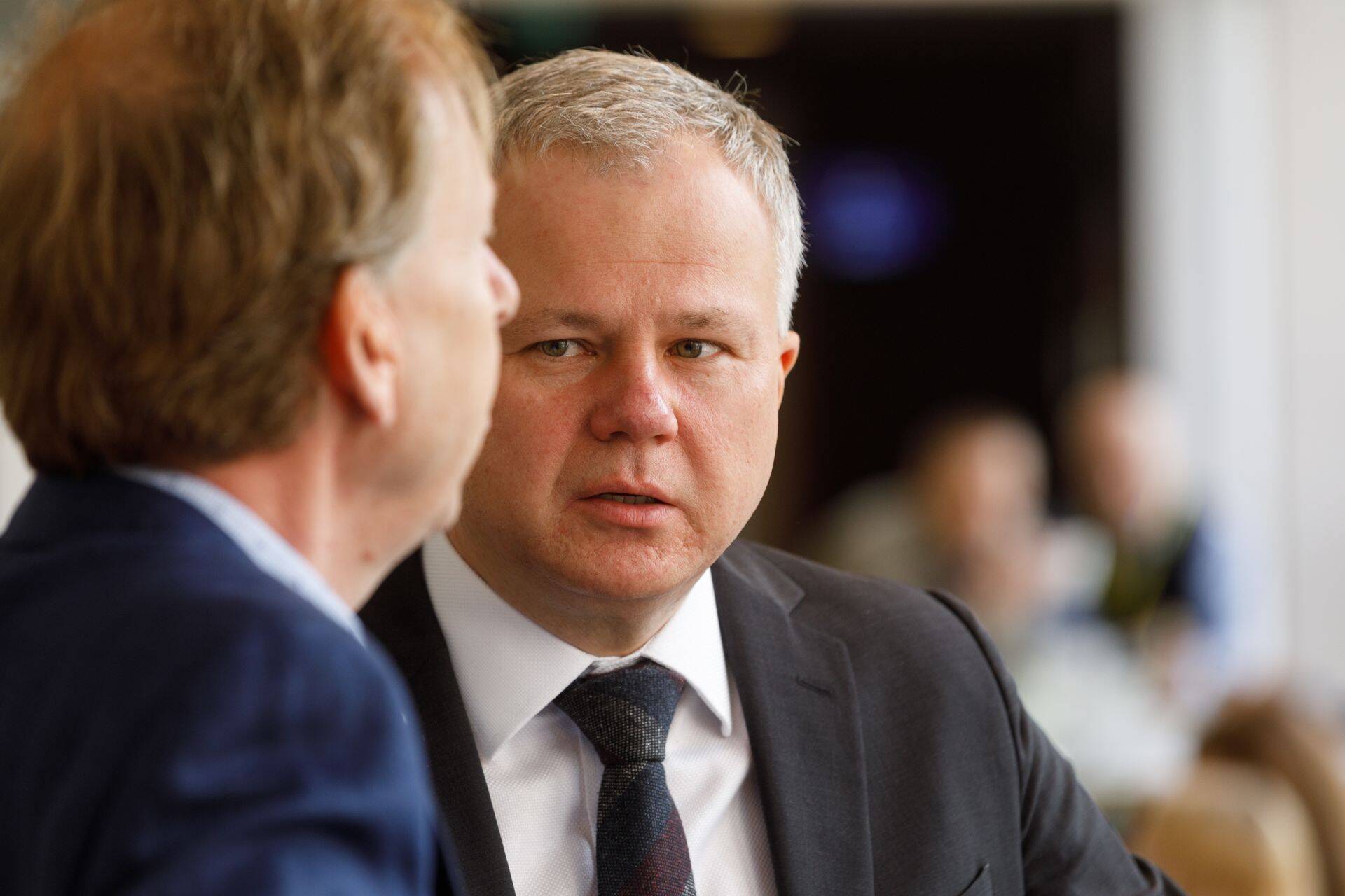 Hommikuprogrammis räägib Nordeconi juhatuse esimees Gerd Müller lahti äsja sõlmitud ehituslepingud.