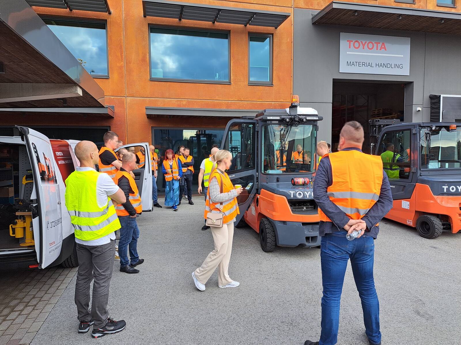 Mida Toyota pakub, käisime kaemas 18.-19. septembril toimunud kliendipäevadel (vaata pilte siit galeriist).