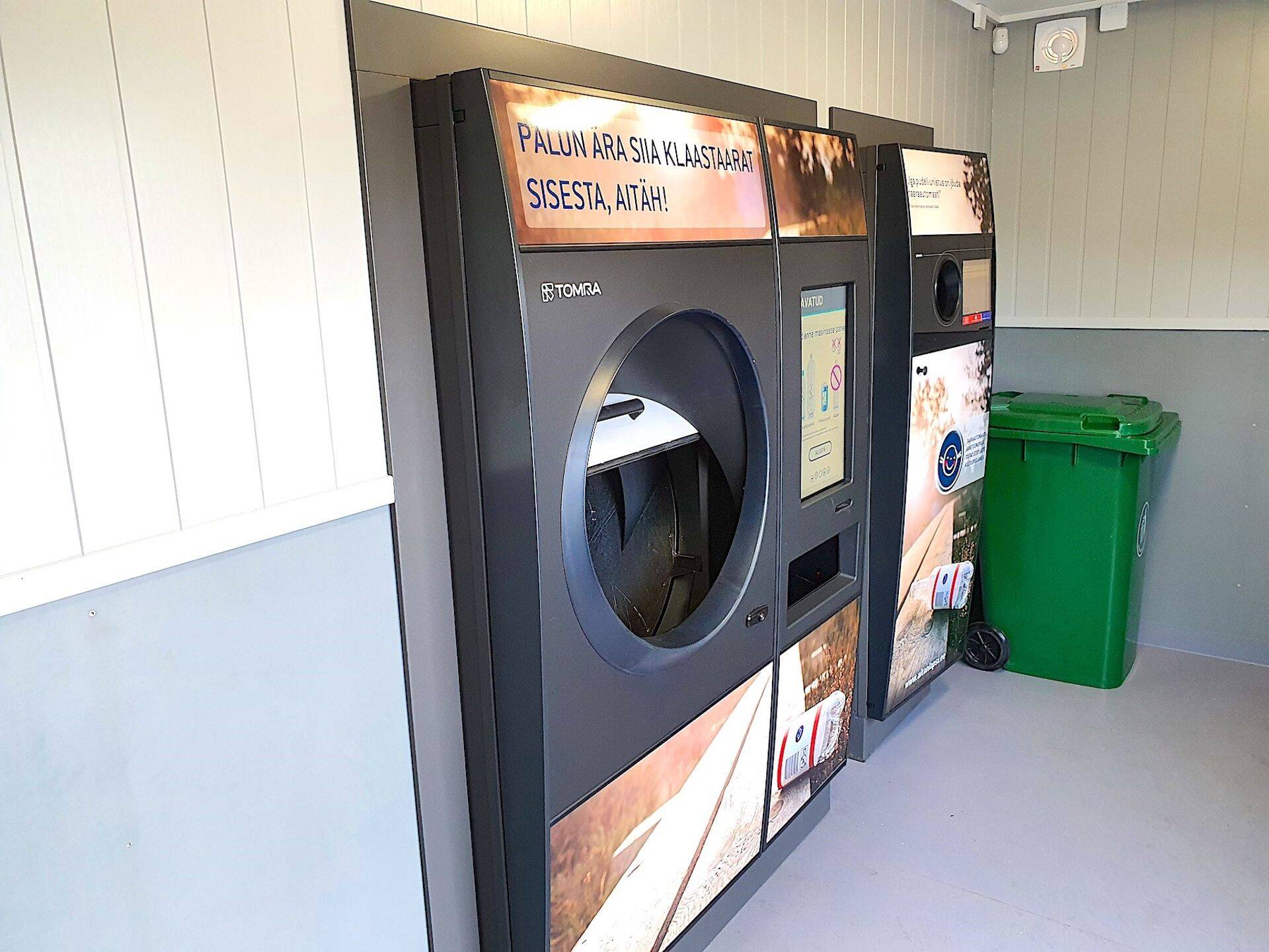 Selveri taaraautomaat, kuhu saab valada kogu taarakoti korraga