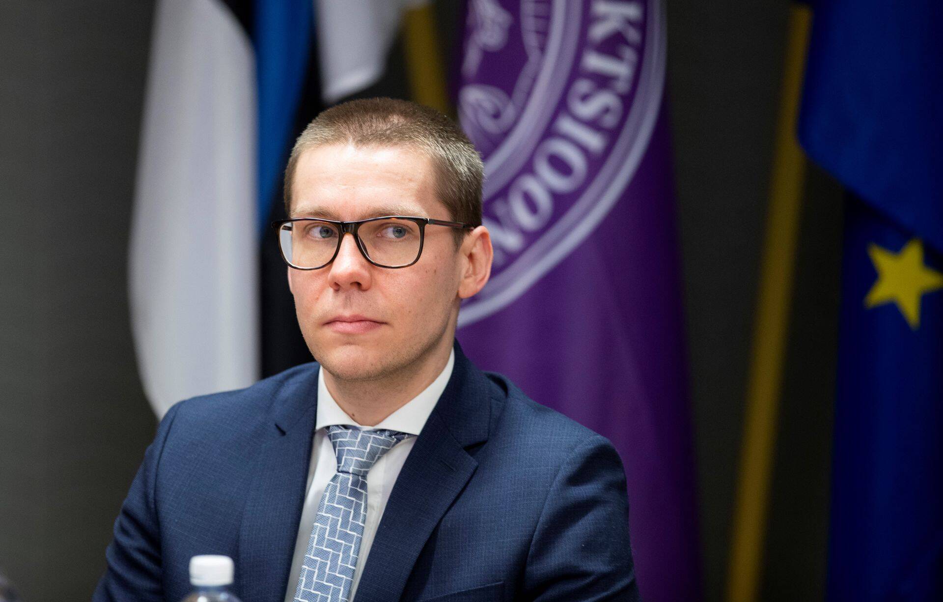 Rahapesu andmebüroo juht Matis Mäeker.