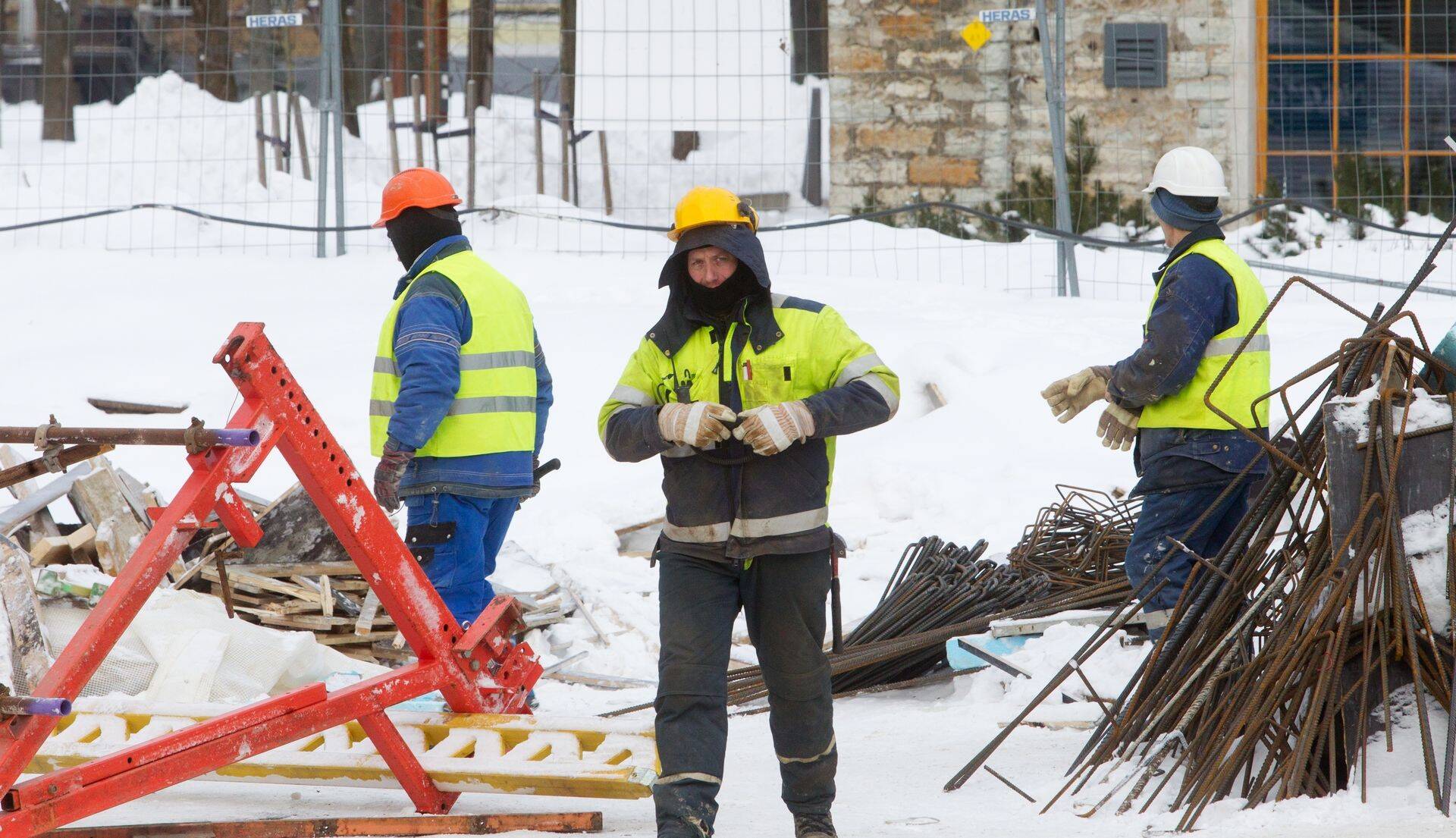 Ühe meetmena kaalub maksuamet ehitusobjektil viibivate töötajate registreerimist.