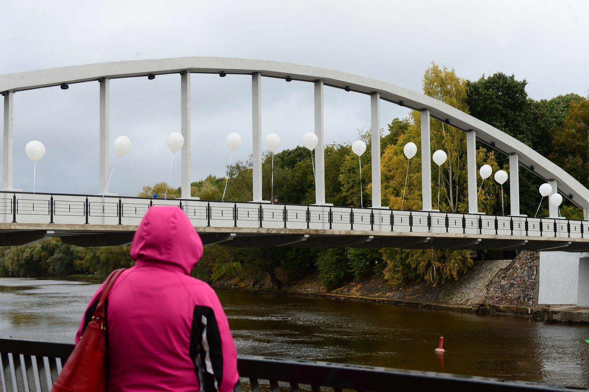 Tartu uuendatud kaarsilla avamise päev.