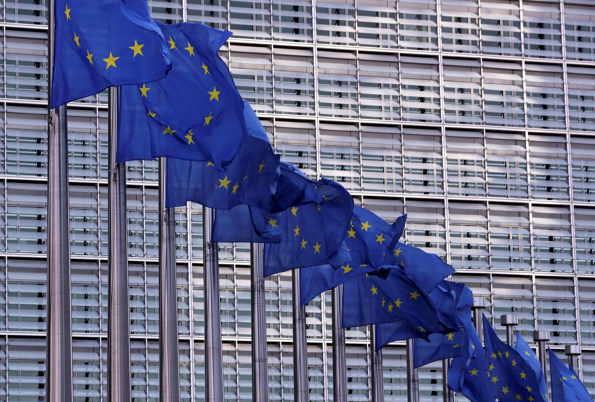 Euroopa Liit avab piirid 19 riigile.