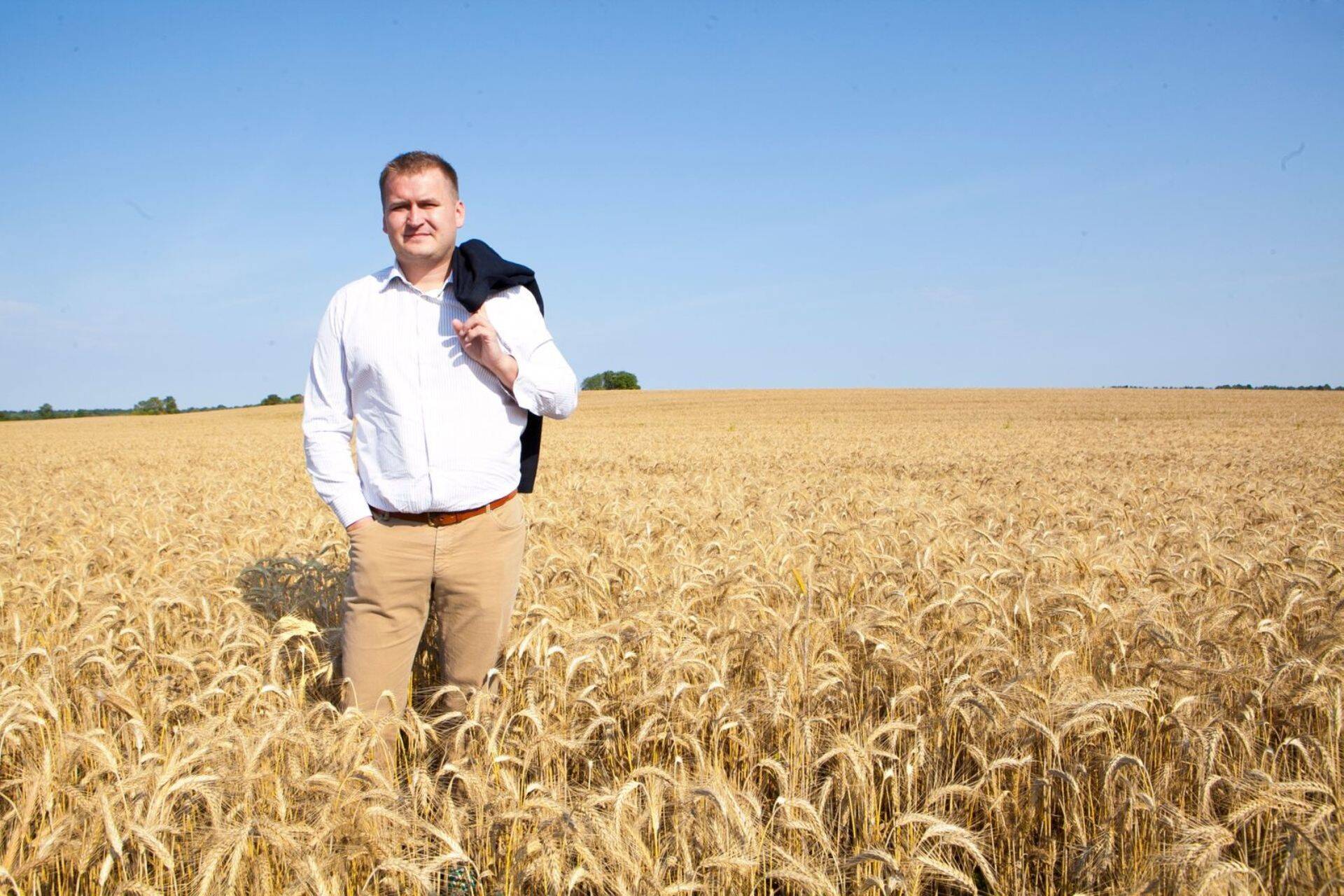 Viljamaaklerfirma äriarenduse juht Indrek Aigro meenutas saates seika, kus Saudi Araabia alustas 1970ndatel katsega ise nisu kasvatada. Eksperimendi käigus selgus aga, et see on nende ilmastikutingimustes väga kulukas projekt.