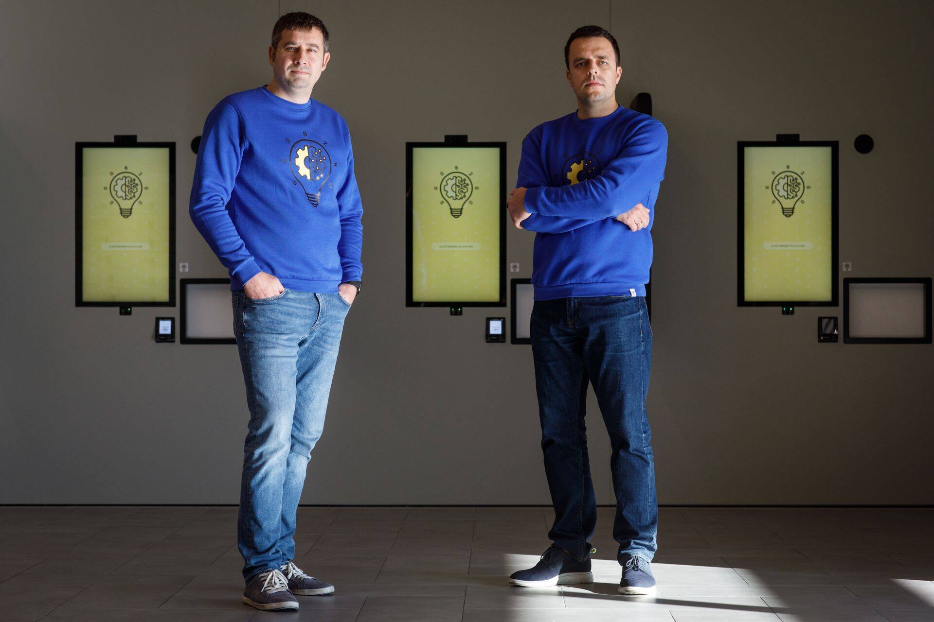 Fotol Mart Viilipus, Ago Mõlder. Grab2Go automaat Raplas Risti Kaubanduskeskuses.