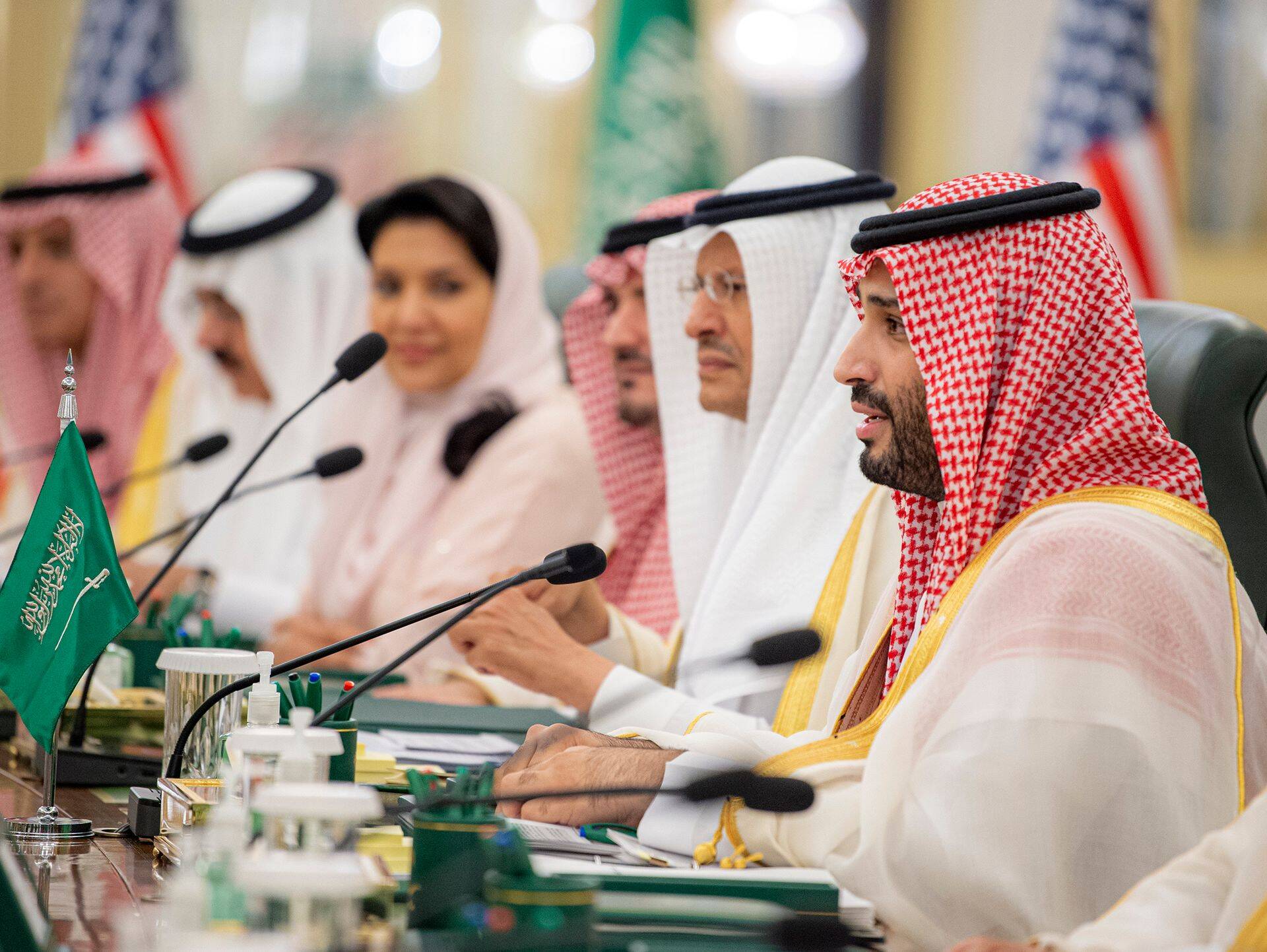 Saudi Araabia kroonprints Mohammed bin Salman ostab fondiga kokku USA tehnoloogiagigante.