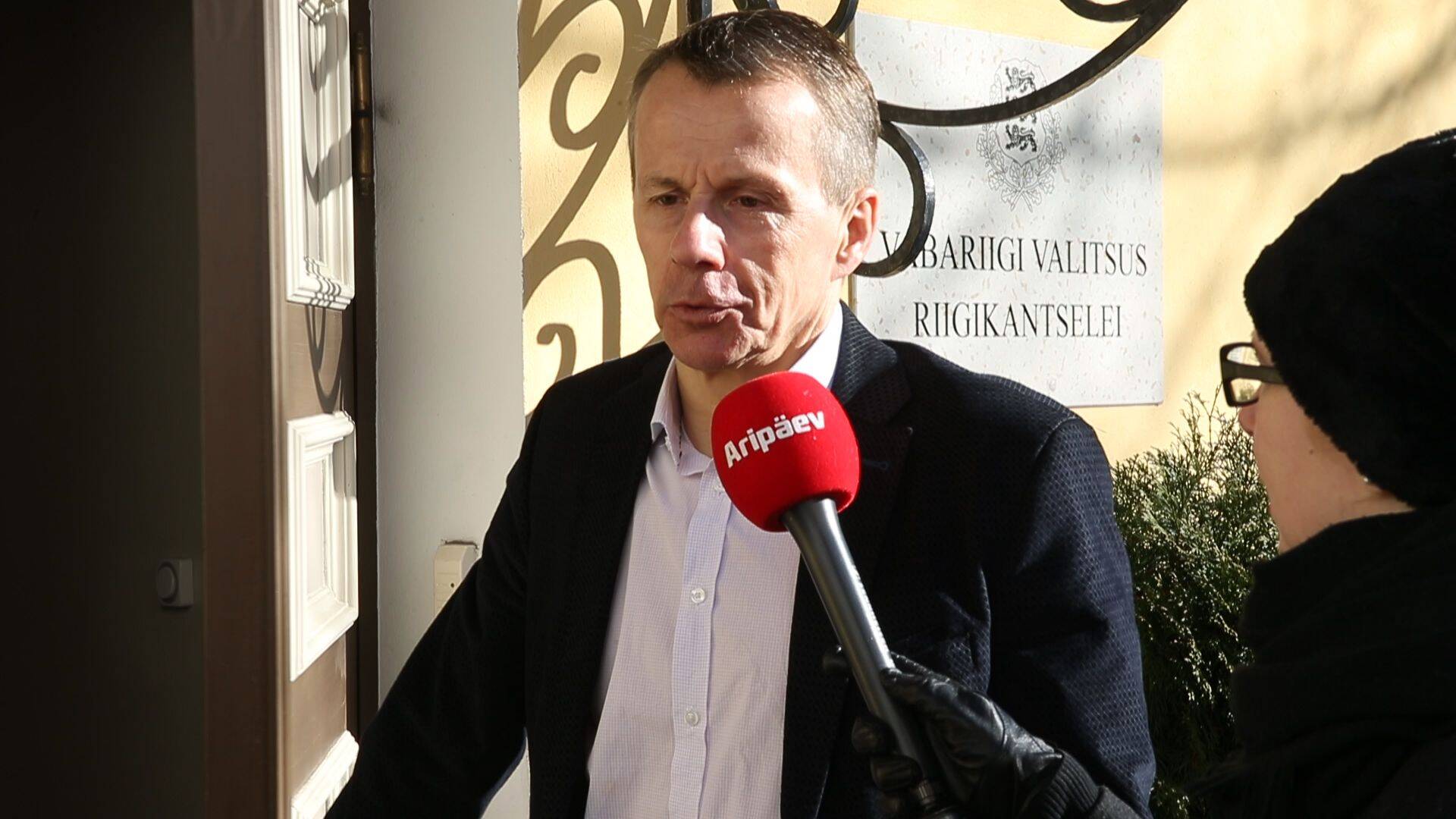 Koalitsioonikõnelustele suunduv Jürgen Ligi Äripäeva küsimustele vastamas