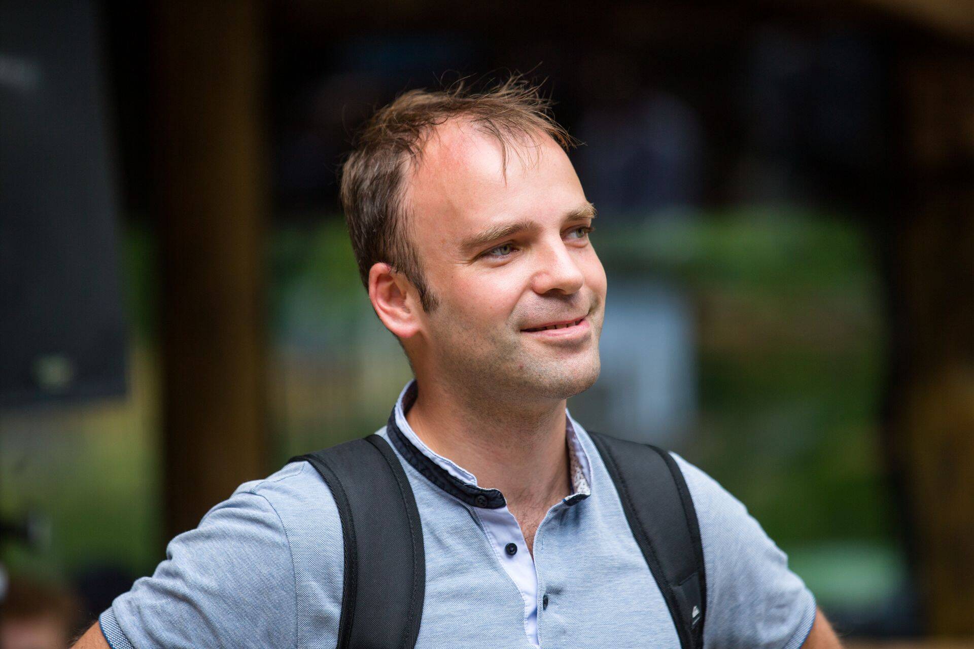 Madis Müür ei malda pikalt palmi all pikutada, aga kui juba puhata, siis valib ta selleks hooaja-välise aja, et ei peaks rahvamassides tunglema, ega kordades kõrgemaid hindu maksma.