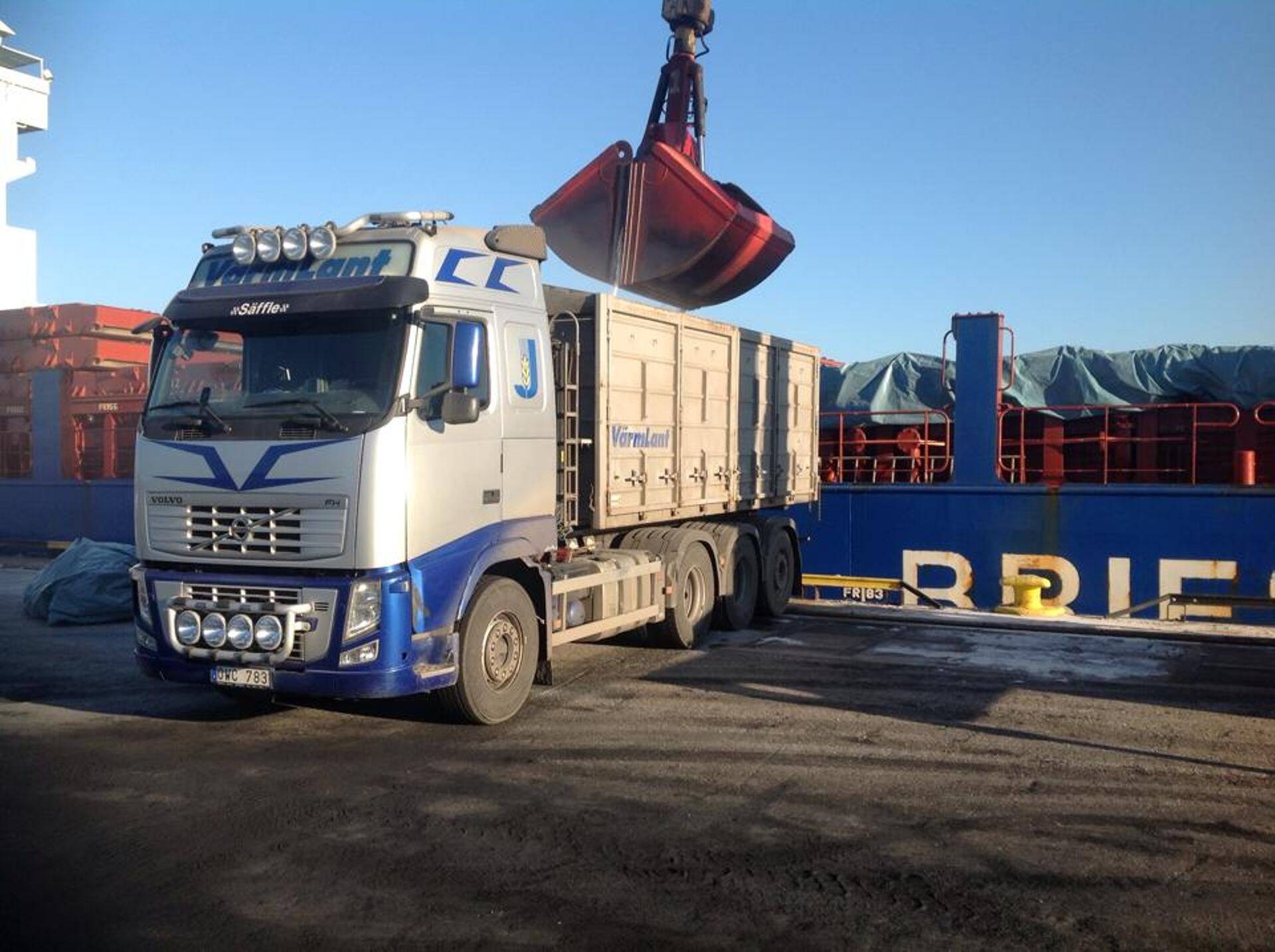 Värmlant AB pakub nii vilja kokkuostu, kui lao- ja logistikateenust.