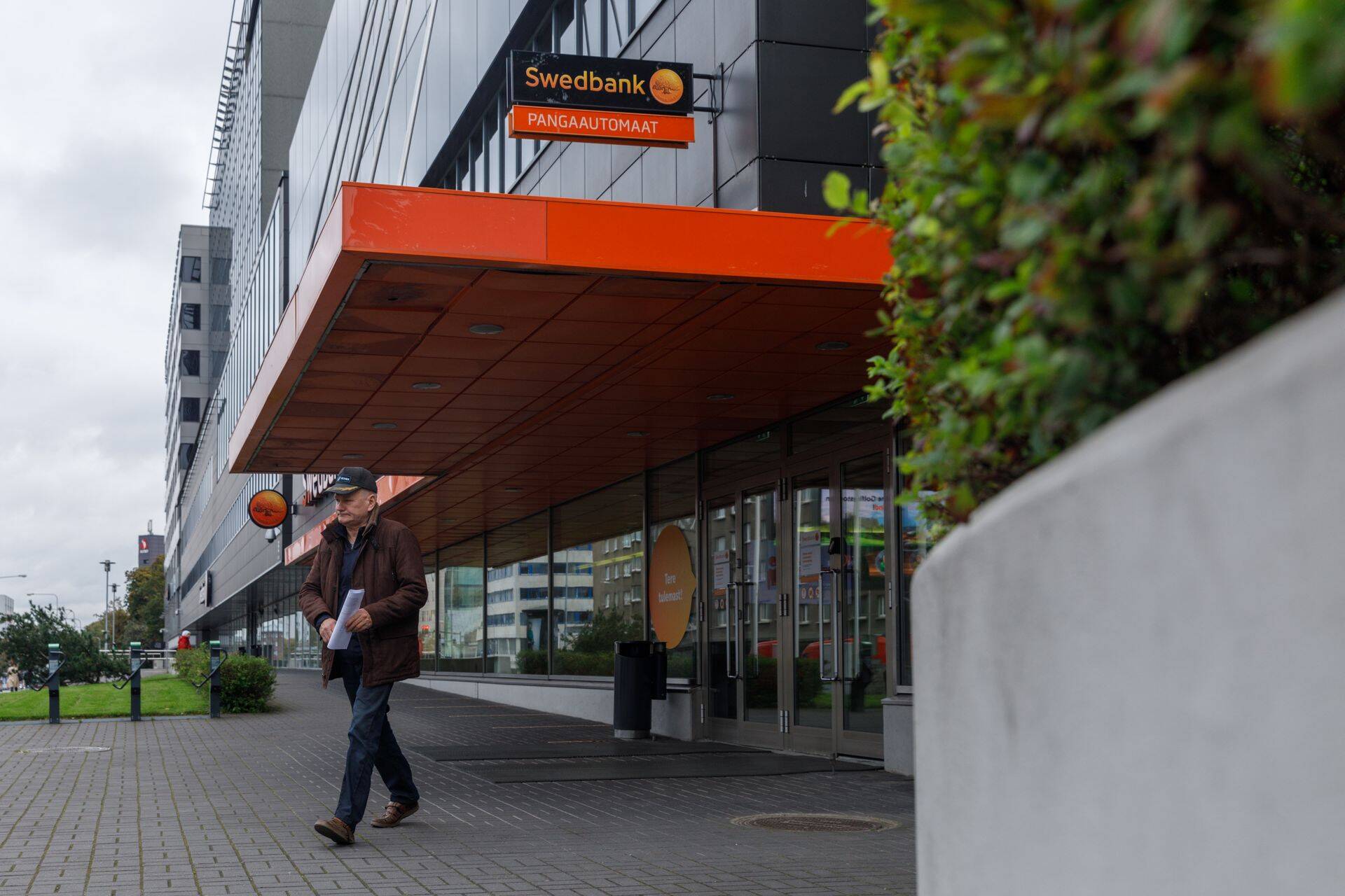 Swedbanki kontor Liivalaia tänaval.