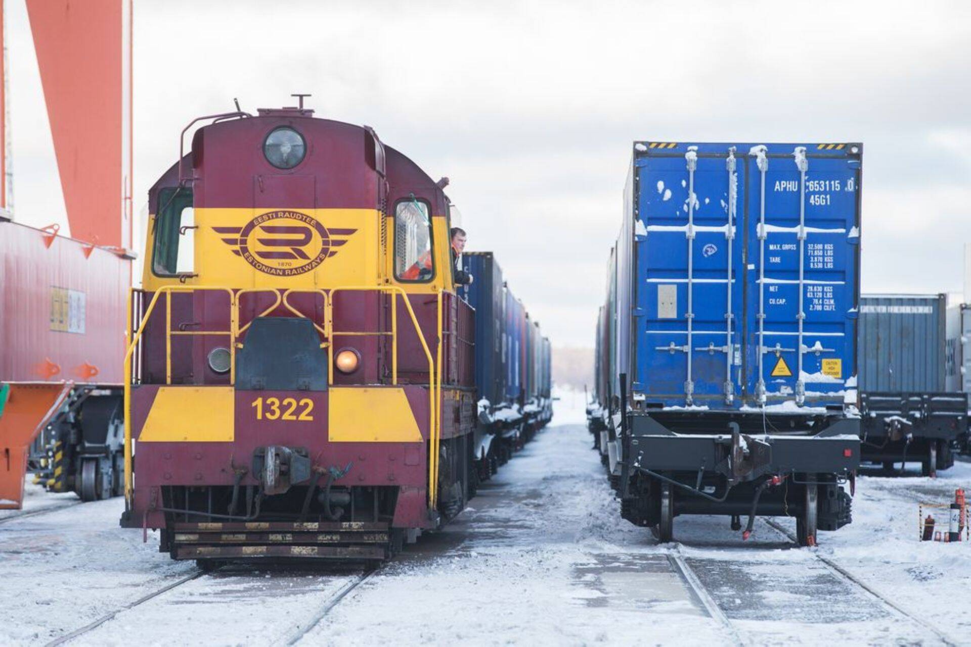 Septembrikuu veomahu langus tulenes eelkõige naftasaaduste veomahu ligi 50% vähenemisest.