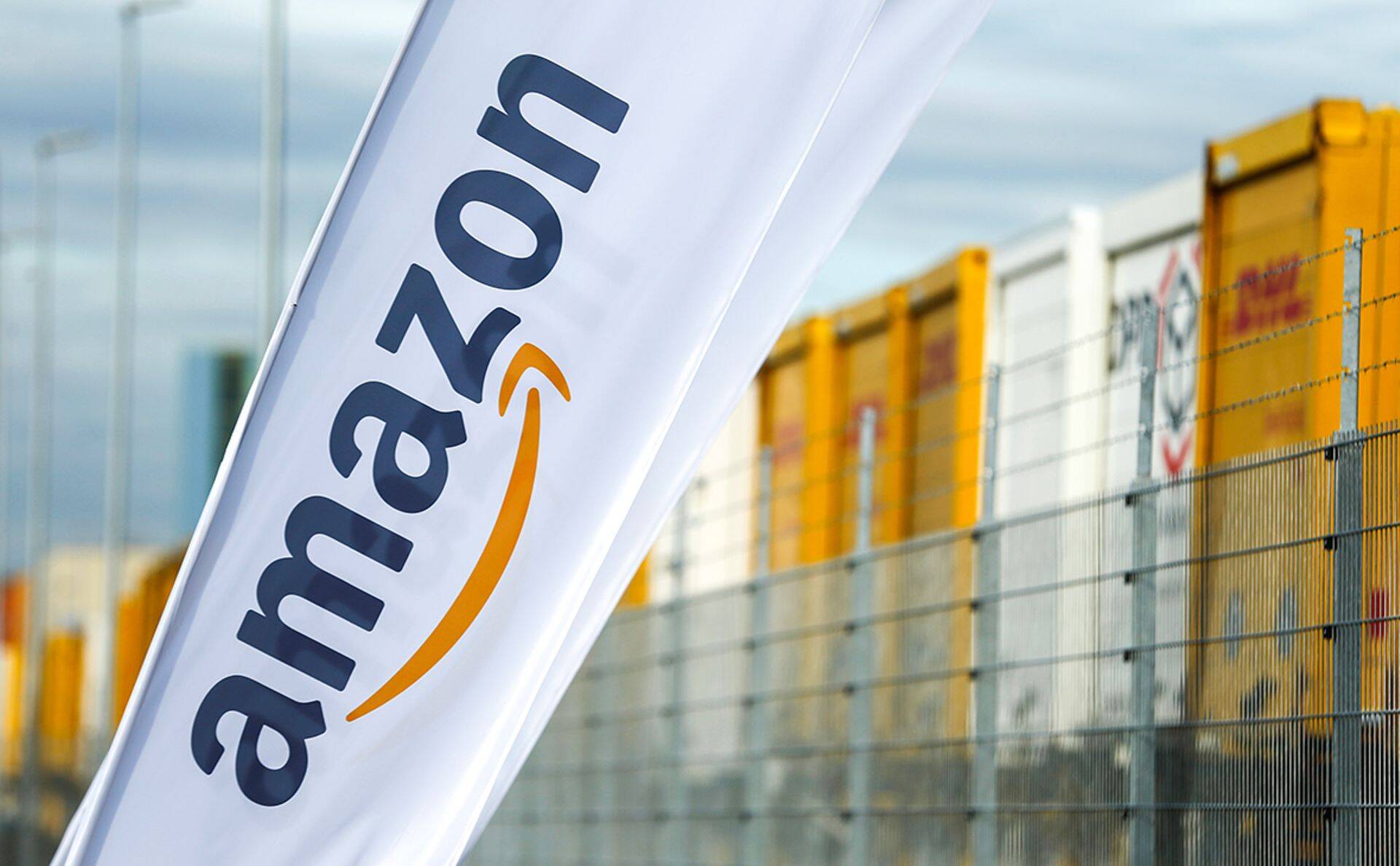 Amazon смогла обогнать Microsoft и Apple по капитализации