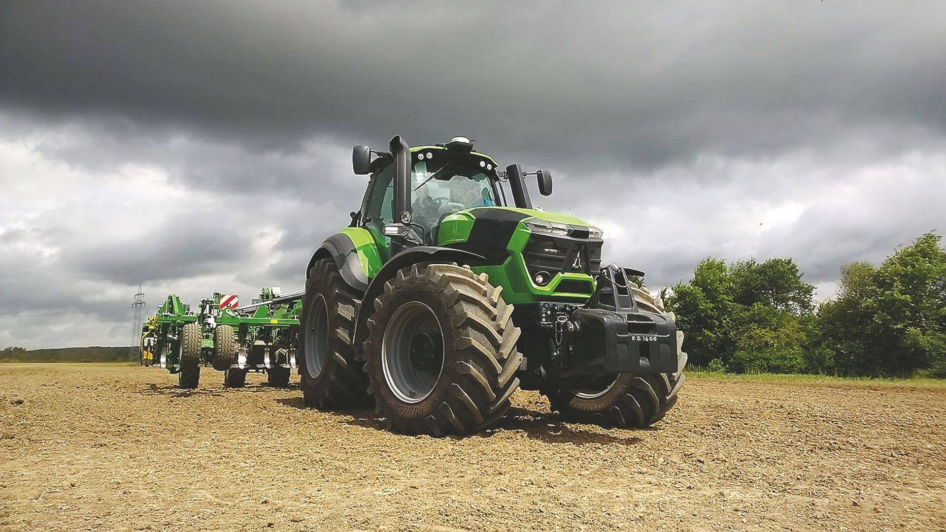 DEUTZ-FAHRi uus 9-seeria traktor