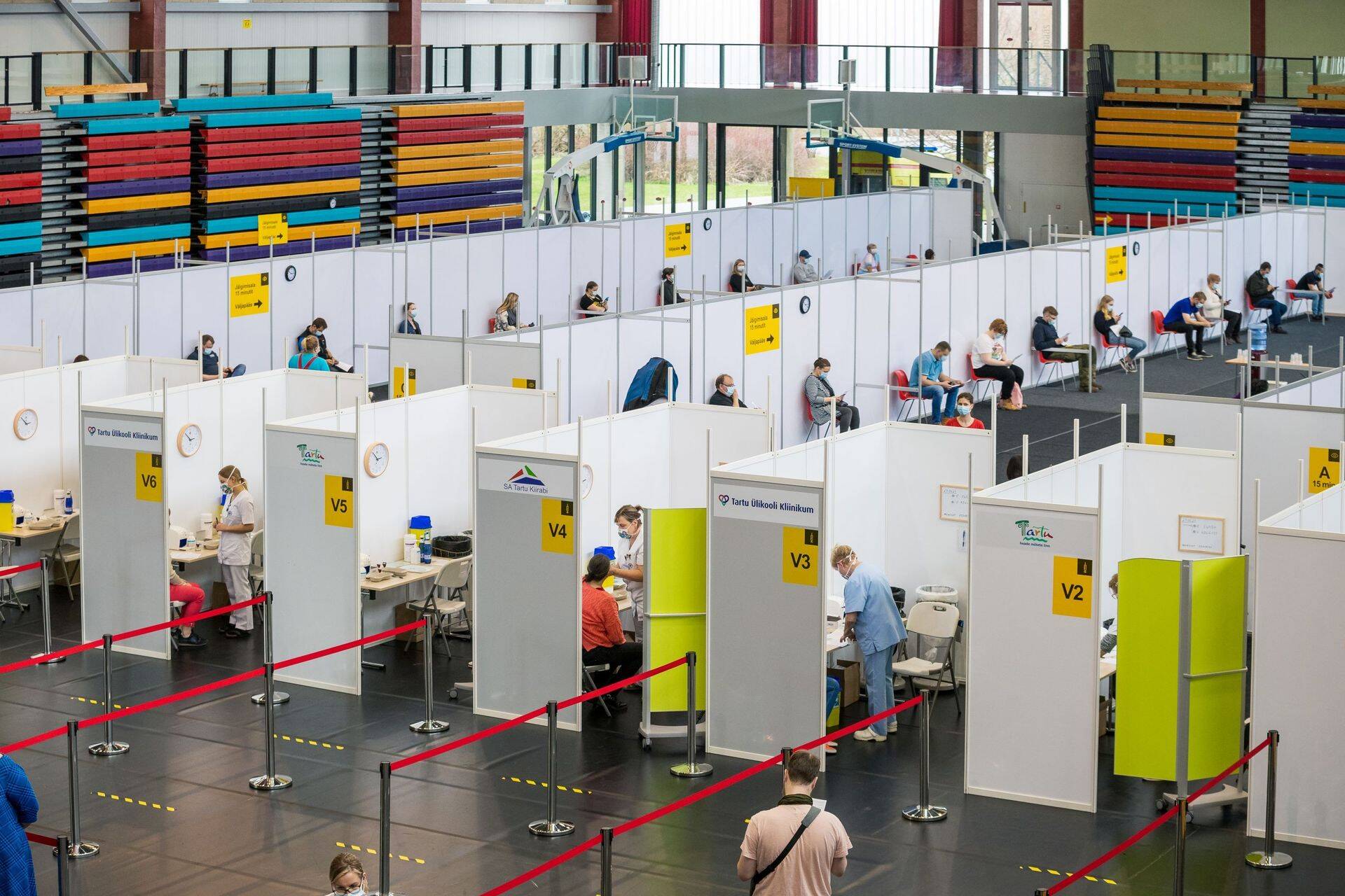Hetk Tartu vaktsineerimiskeskuses aprilli lõpus 2021.