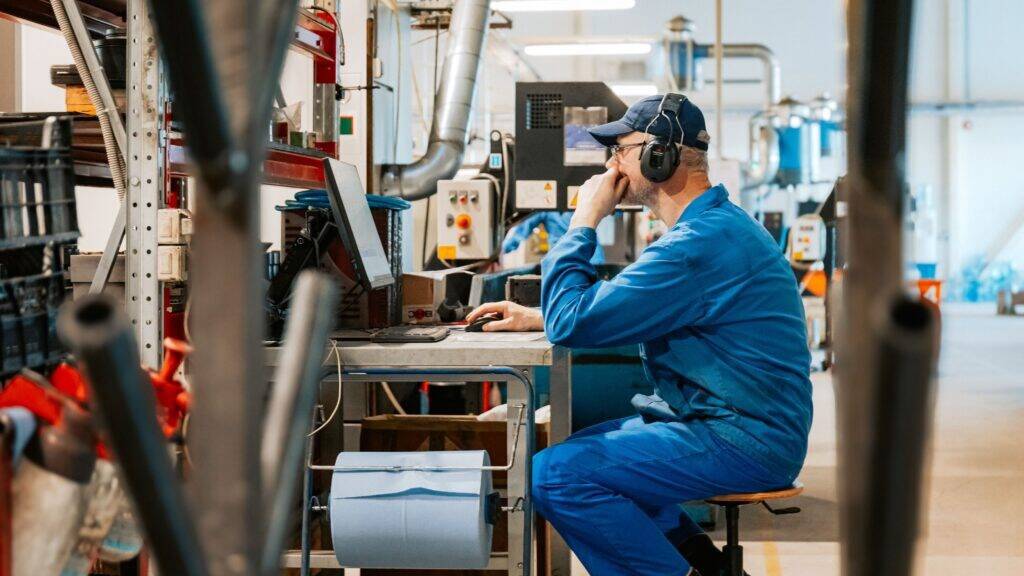 Raporteerimine toimub otse tootmistasandilt.