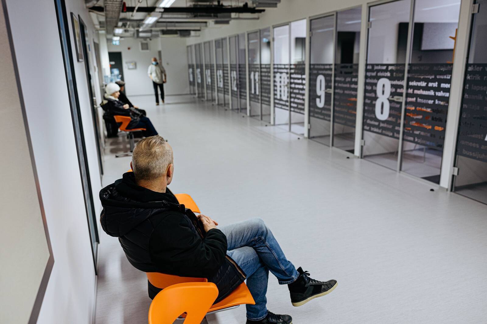 В Кассу по безработице в январе поступило меньше уведомлений о сокращениях, чем в прошлом году, но среди них выделялись сокращённые работники самой Кассы.