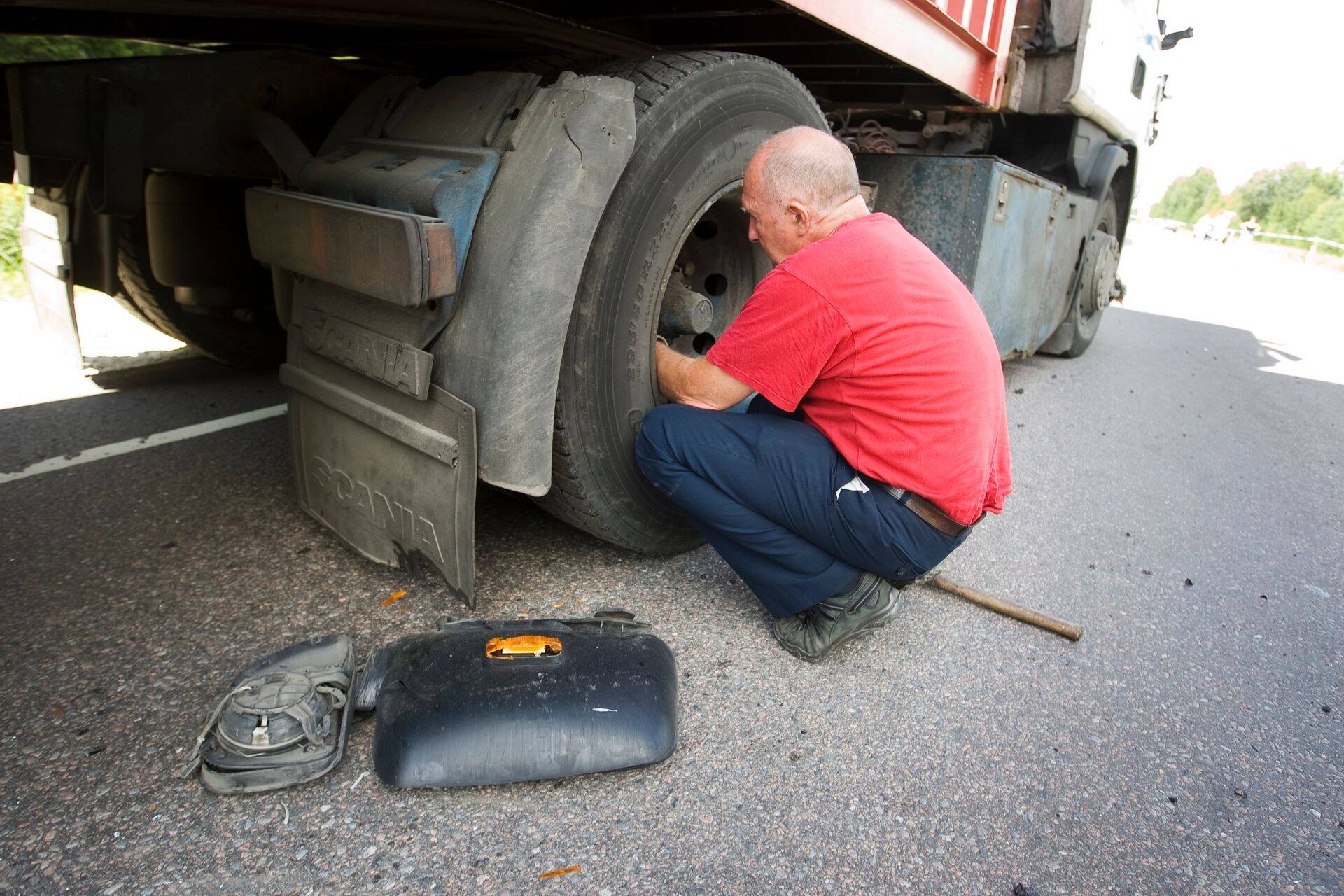 Nii busside kui veokite tehnoseisundi üks peamisi vigu on nõuetele mittevastavad rehvid.