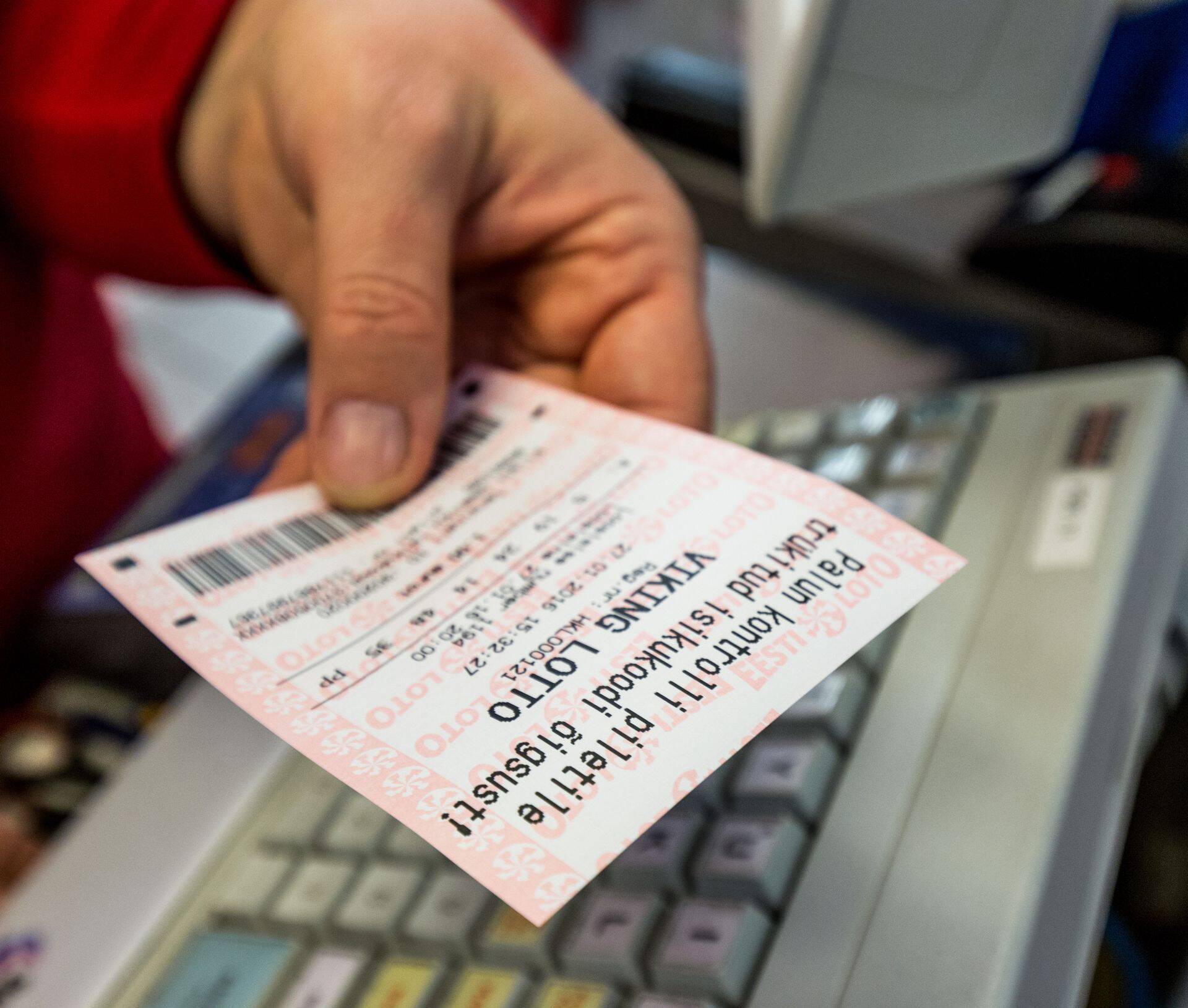 Viking Loto summast maksti võitudena välja veidi üle kolmandiku piletimüügist saadud summast, eestlased kulutasid sellele eelmisel aastal ligi 21 miljonit eurot.