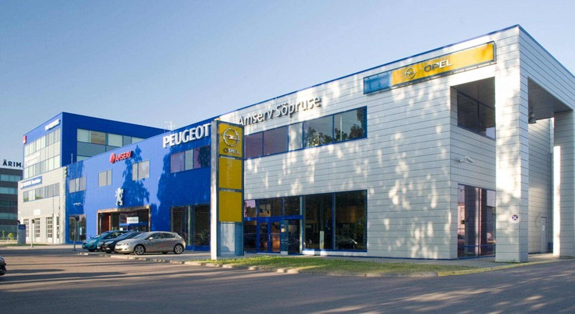 Tallinnas tegutseb Ascar Auto Amserv Sõpruse nime all.