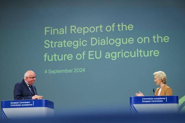 ELi põllumajanduse tulevikku käsitleva strateegilise dialoogi töörühm andis Euroopa Komisjoni presidendile Ursula von der Leyenile üle lõpparuande.