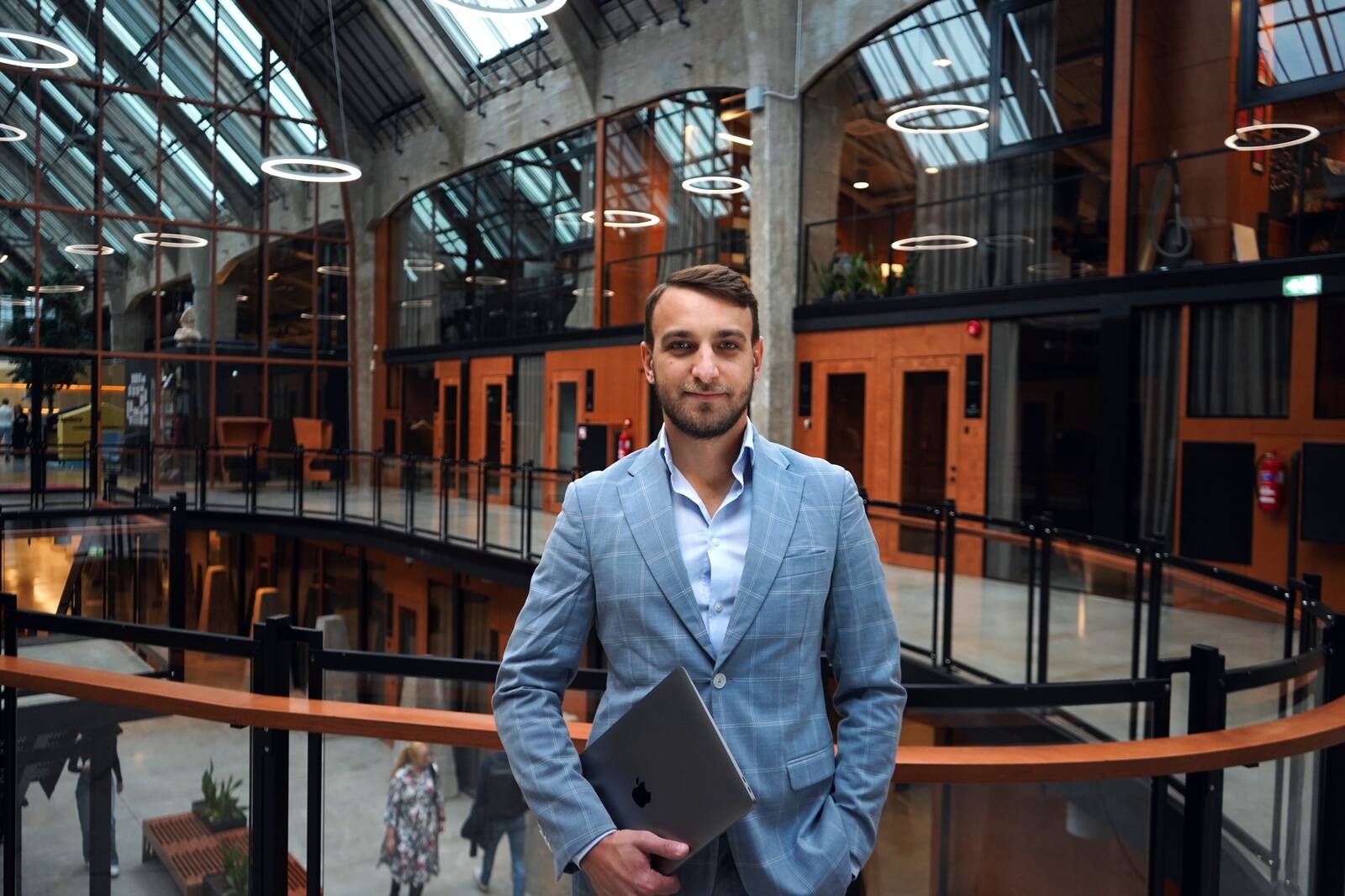 „Eksport ei alga logistikast ega lepingutest, vaid julgusest rääkida ja kuulata,“ leiab agentuuri Fontakt juht Olev Tehver.