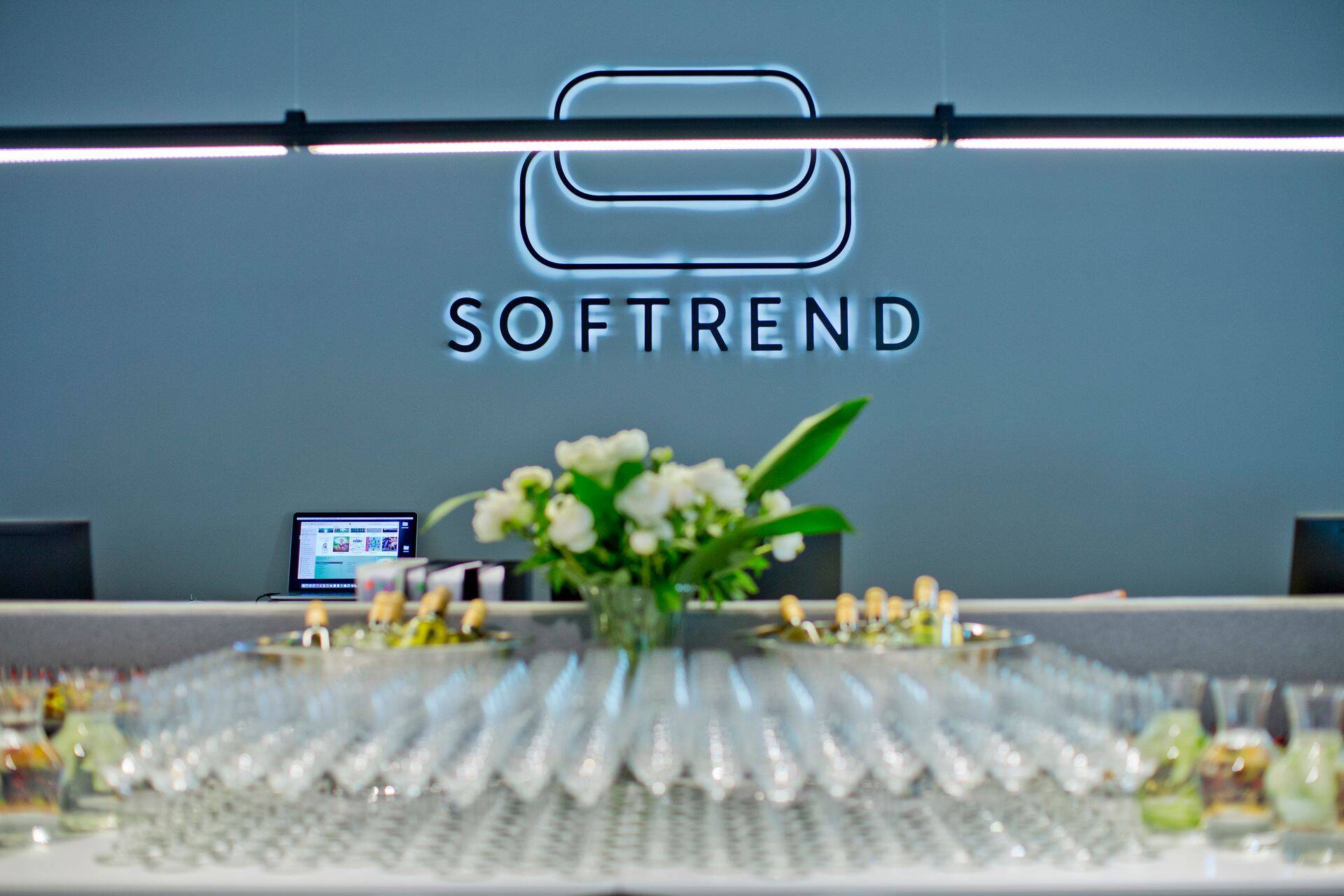 Softrendi salongi avamine