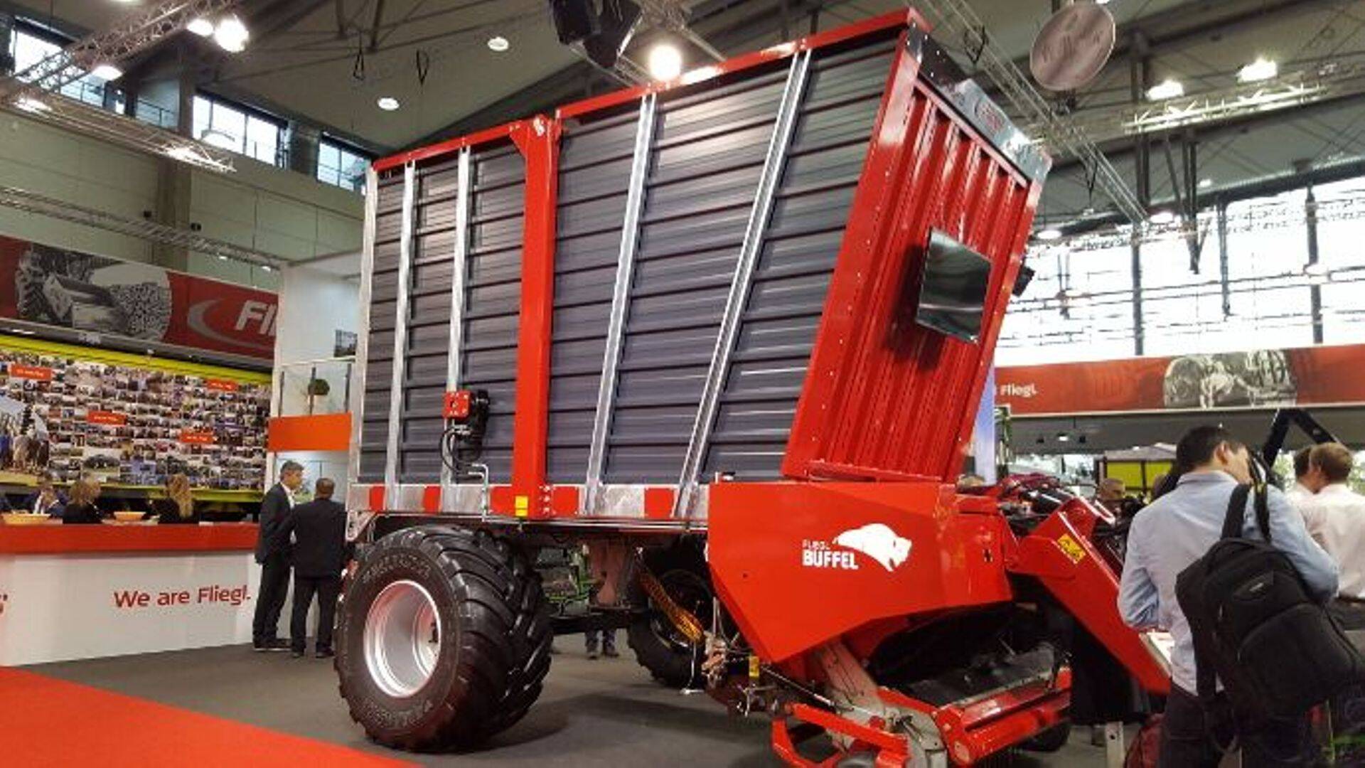 Pühvel tõi Fliegl’ile kaks hõbemedalit