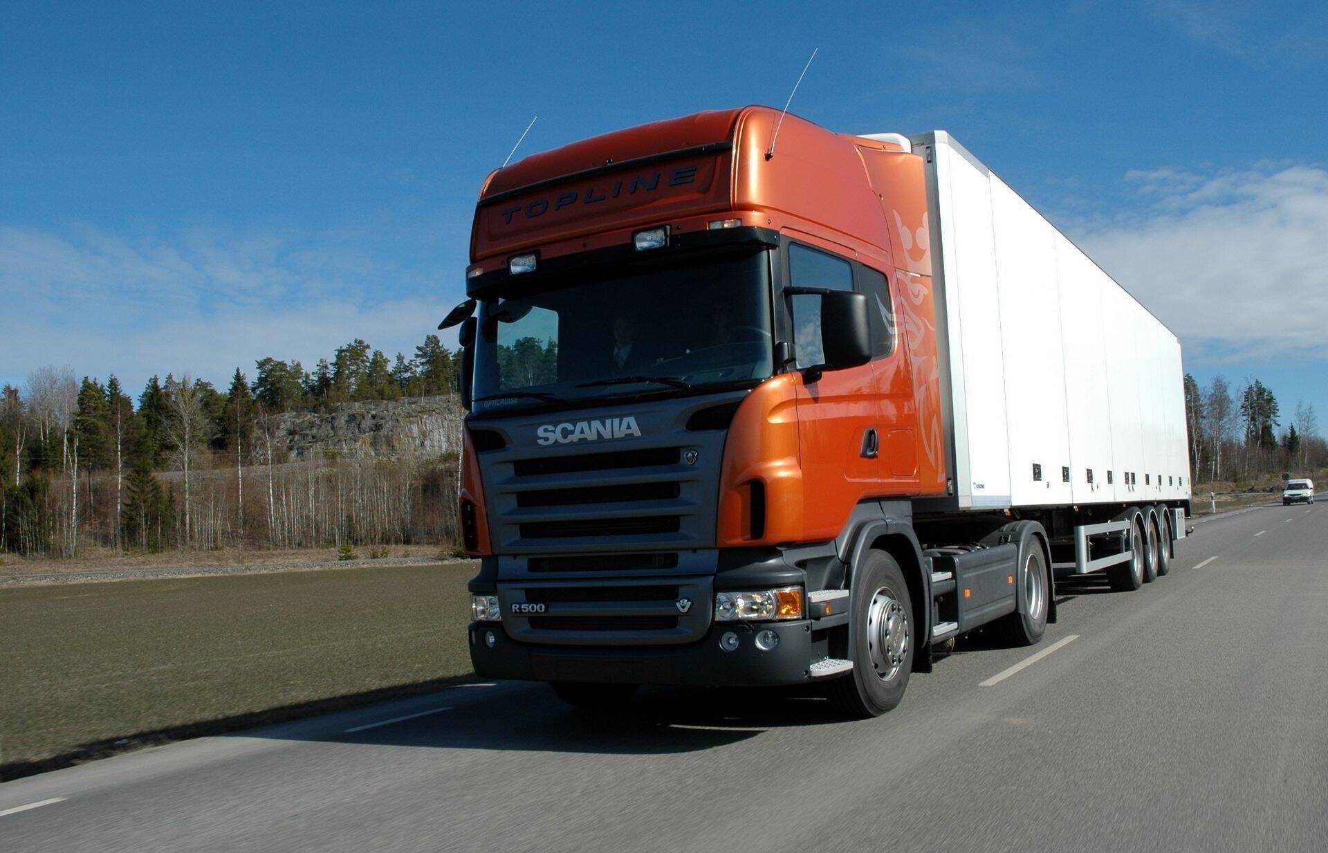 Эстонским перевозчикам выплачивают суточную зарплату