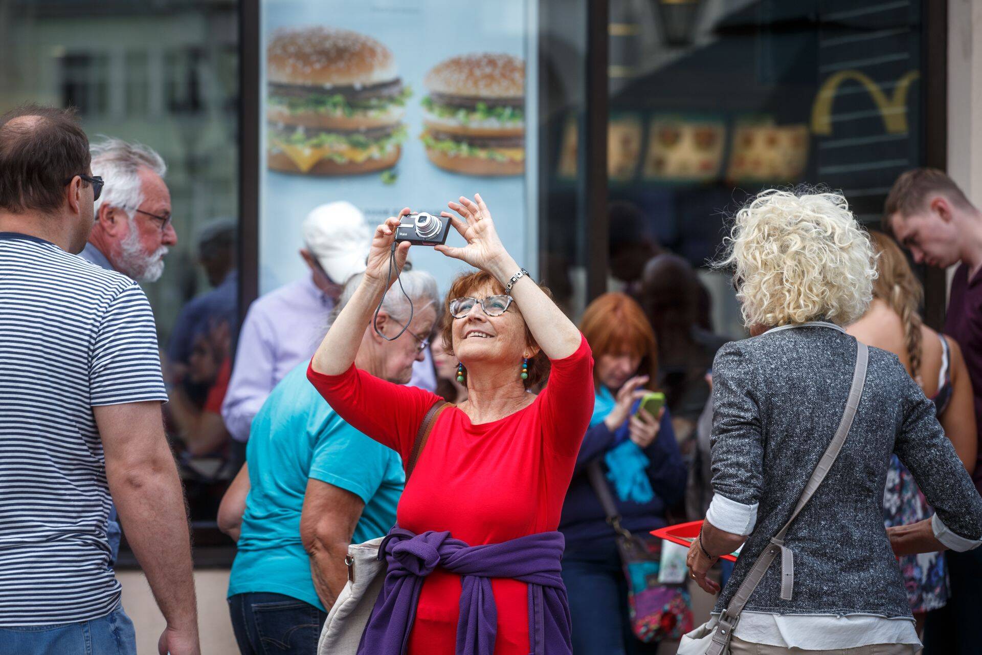 Turistid Tallinna vanalinnas.